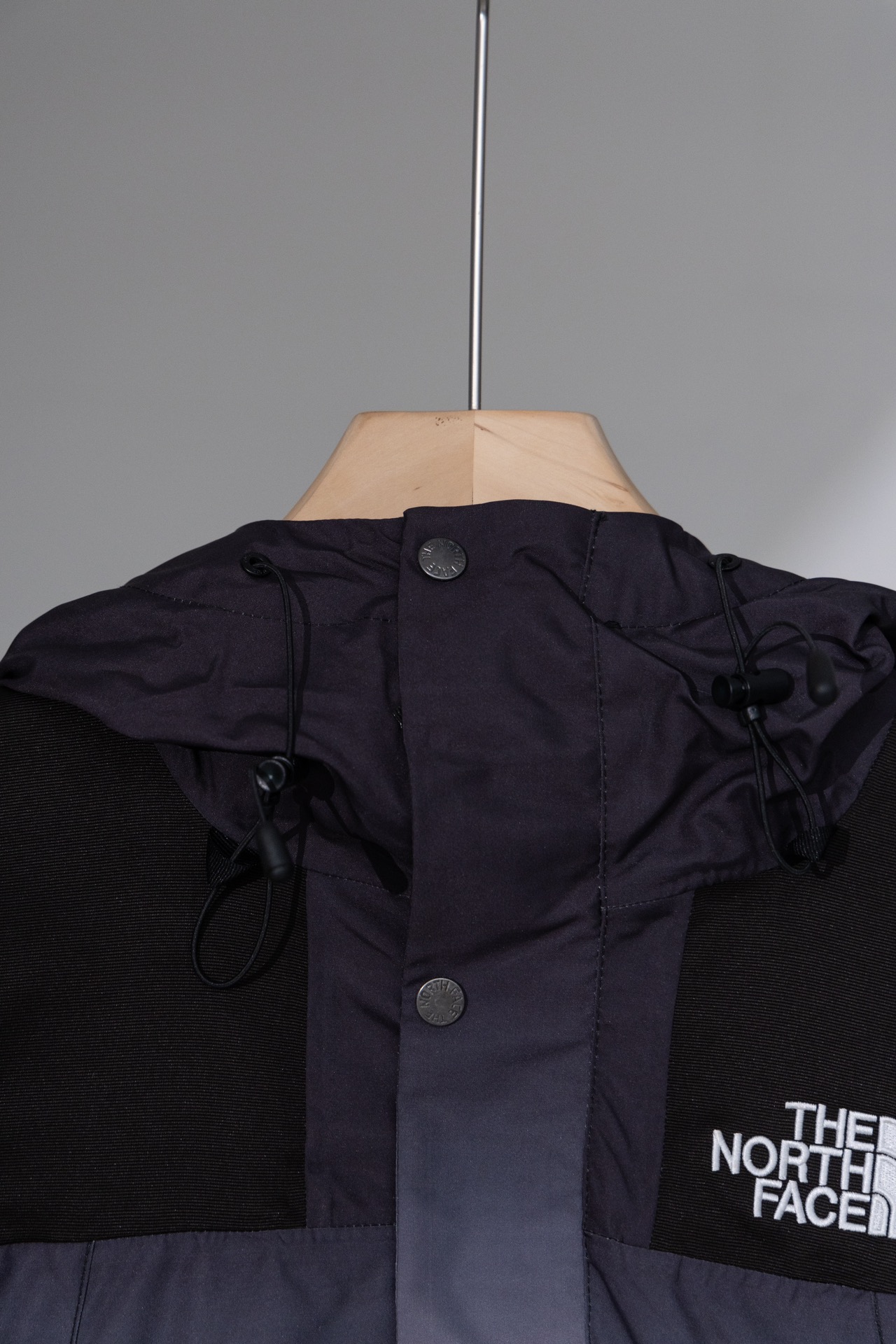 North Face FW23 Misty Forest Series Jacket: Waterproof, Windproof, Stylish Outdoor Wear - 图片 6