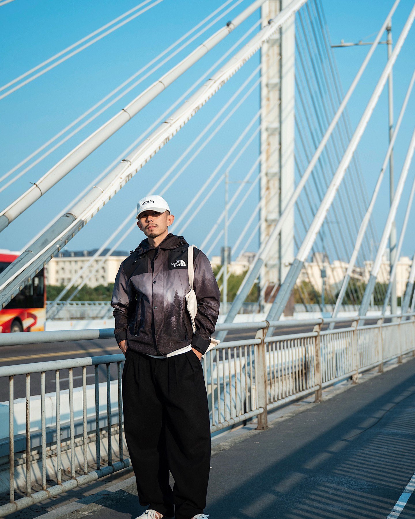 North Face FW23 Misty Forest Series Jacket: Waterproof, Windproof, Stylish Outdoor Wear - 图片 1