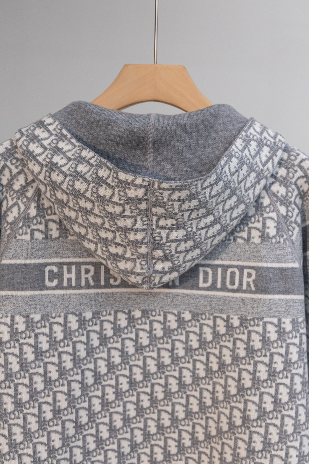 Diordio’s Classic Woolly Bouquets Collection: Stylish, Warm, and High-Quality - 图片 9