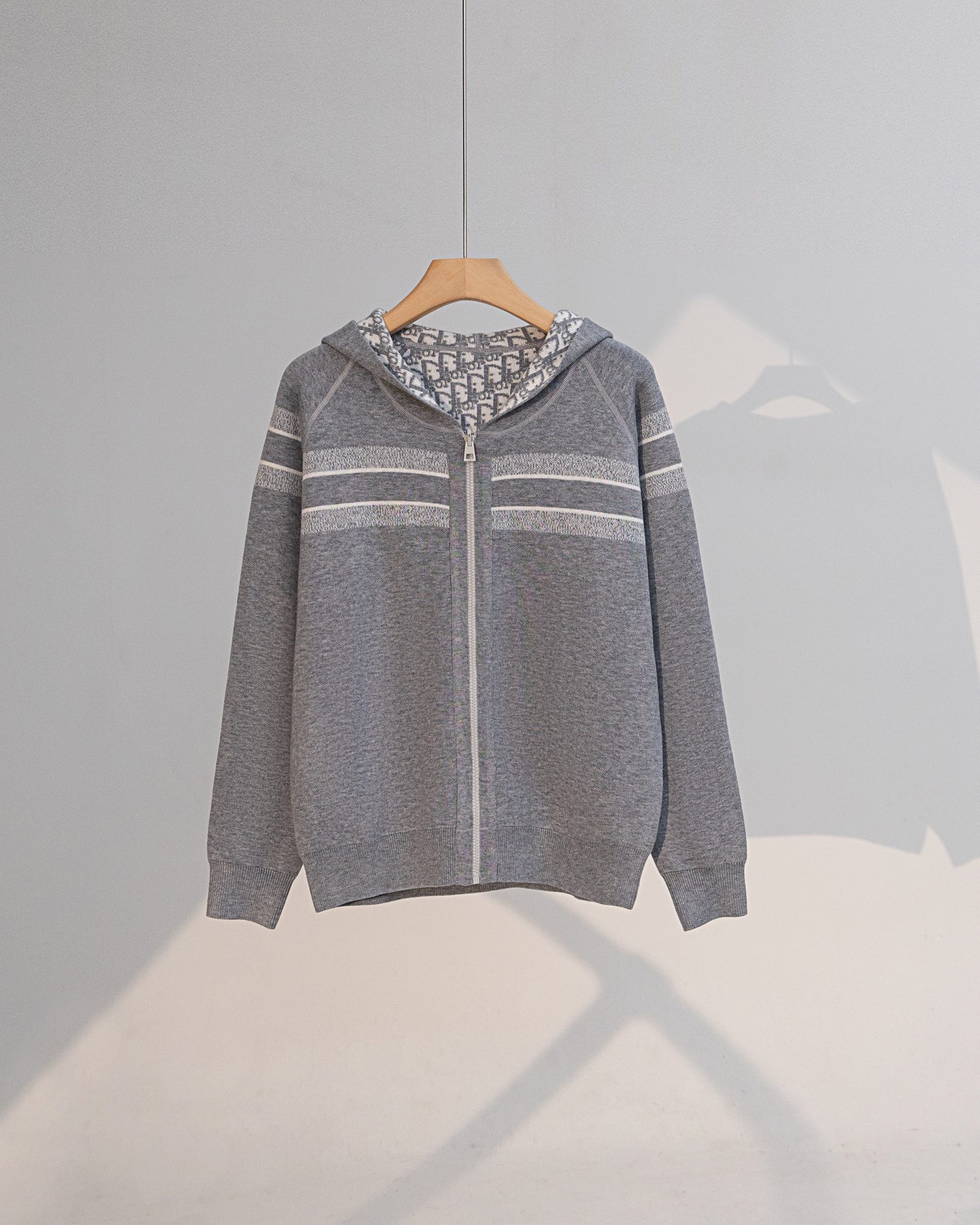 Diordio’s Classic Woolly Bouquets Collection: Stylish, Warm, and High-Quality - 图片 3