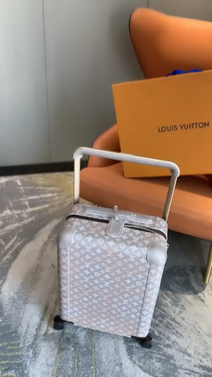 Louis Vuitton Horizon Soft Duffle 55 Beige Reiskoffer met Lederen Details