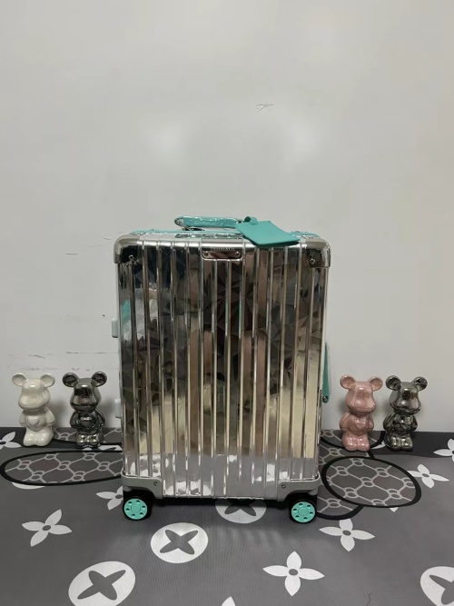 Tiffany&Co. 21-inch Cabin Luggage Suitcase - Silver Aluminum