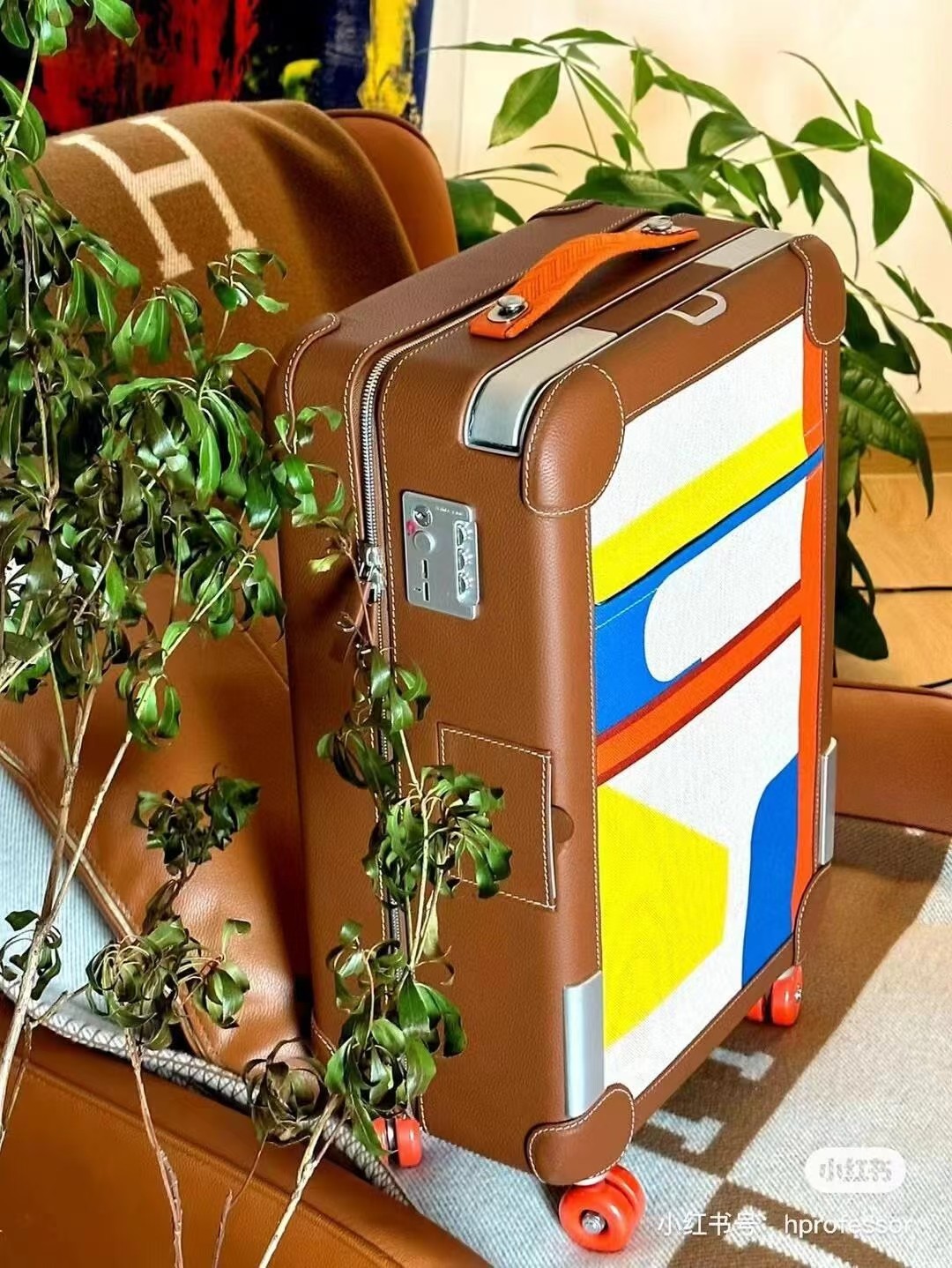 Hermès Suitcase Cabin Luggage Rd02 - Travel in Style and Sophistication 5 a1720835422271 7364