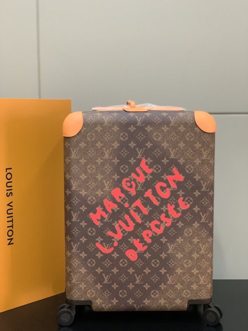 Louis Vuitton Horizon 55cm Rolling Luggage - Cabin Size, Signature Monogram Design 1 Louis Vuitton Horizon 55cm Rolling Luggage - Cabin Size, Signature Monogram Design
