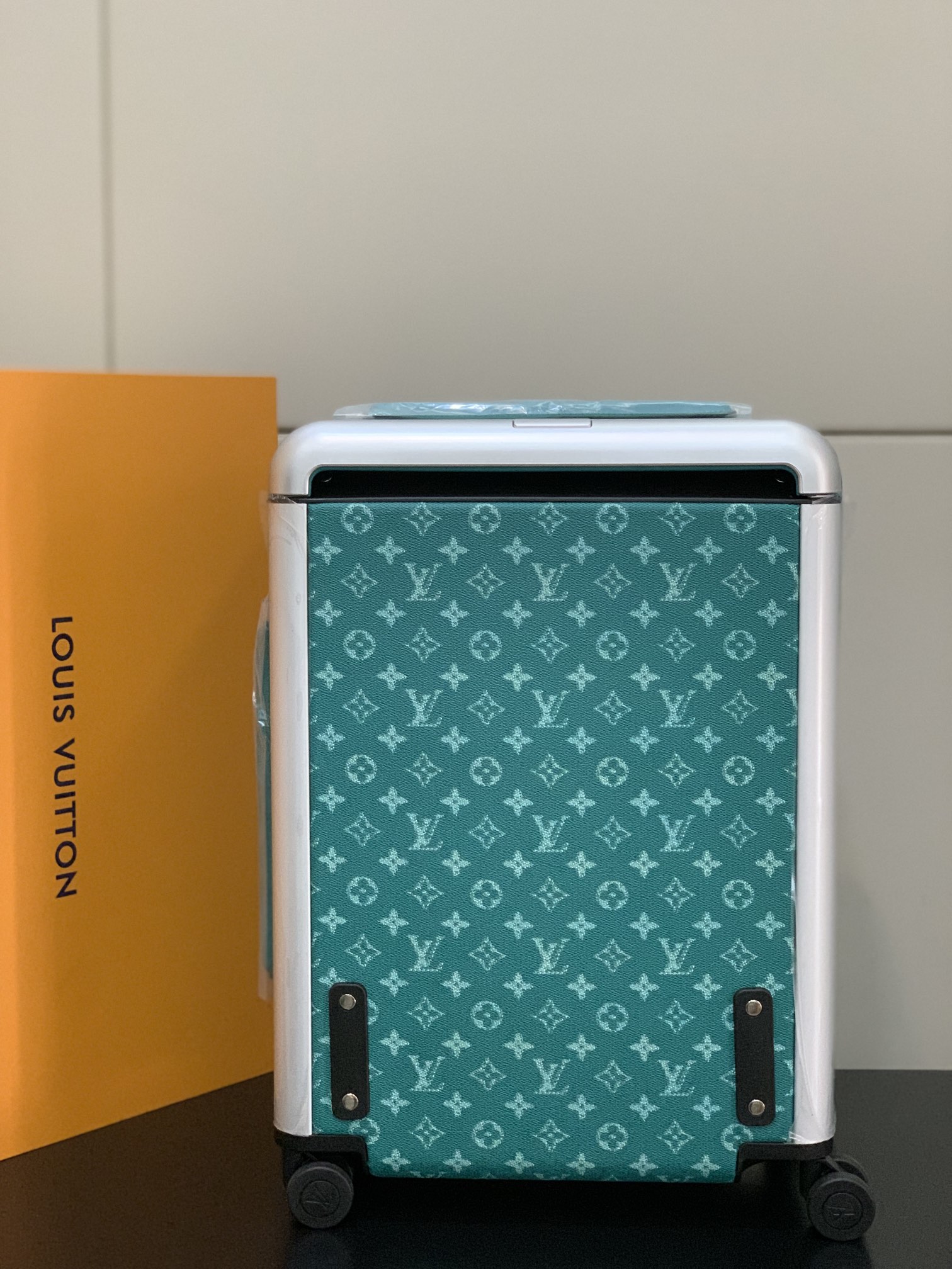 [Trolley Cases]original foreign order [55cm high cargo rod leather wrapped]