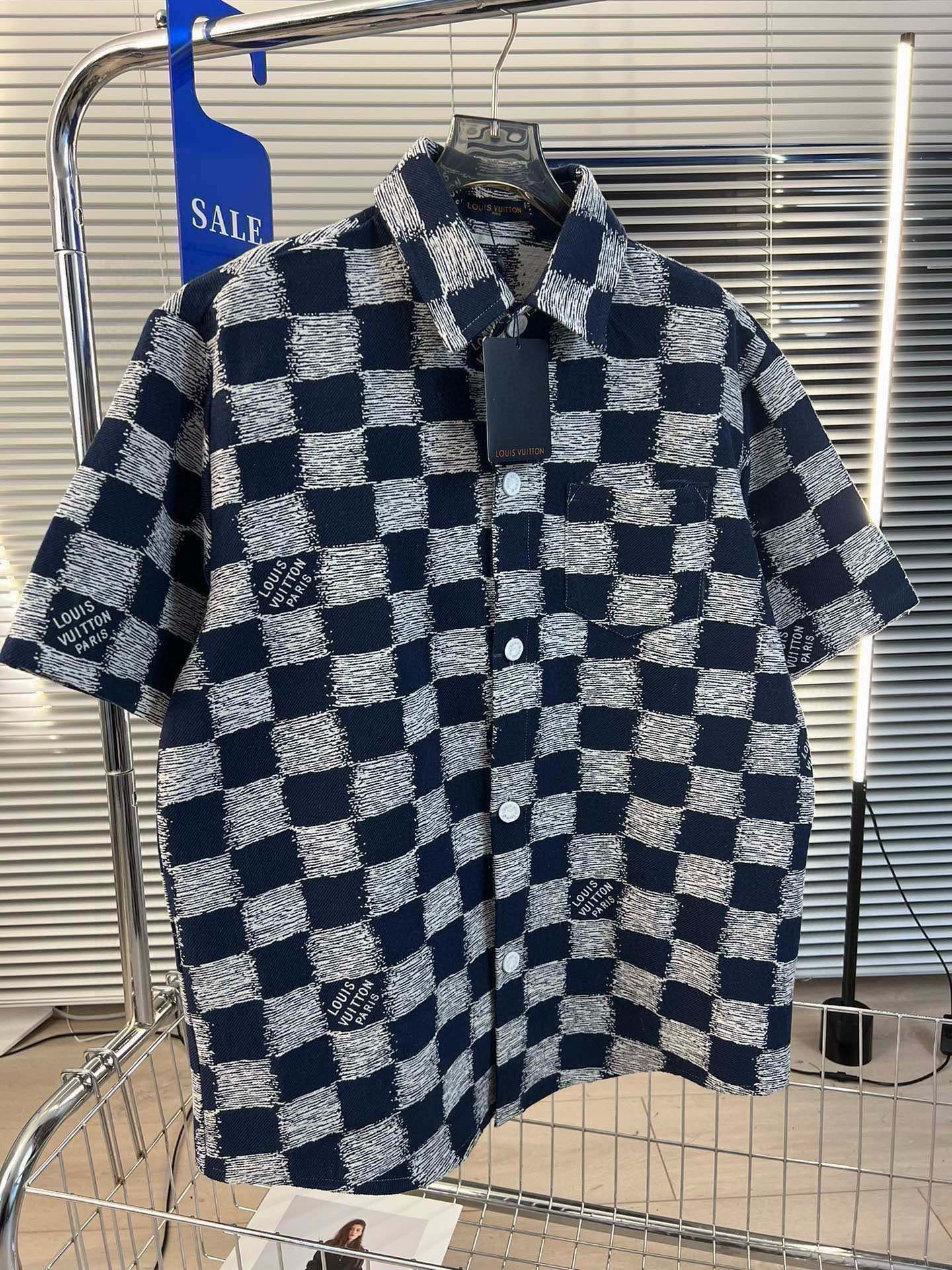 Alternative view of Louis Vuitton Jacket 02391