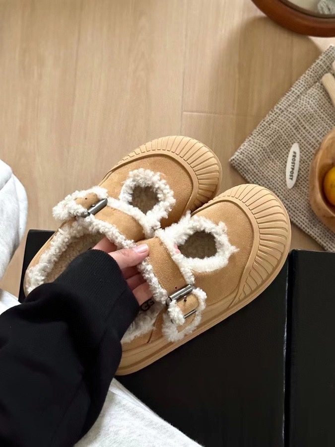 “Fresh Wool Money UGG Snow Boots, Size 35-40: A New Favorite!” - 图片 1