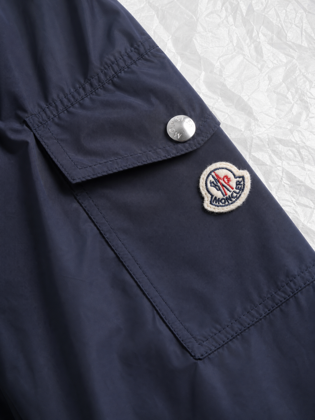 Moncler Monc 蒙口连帽防晒夹克