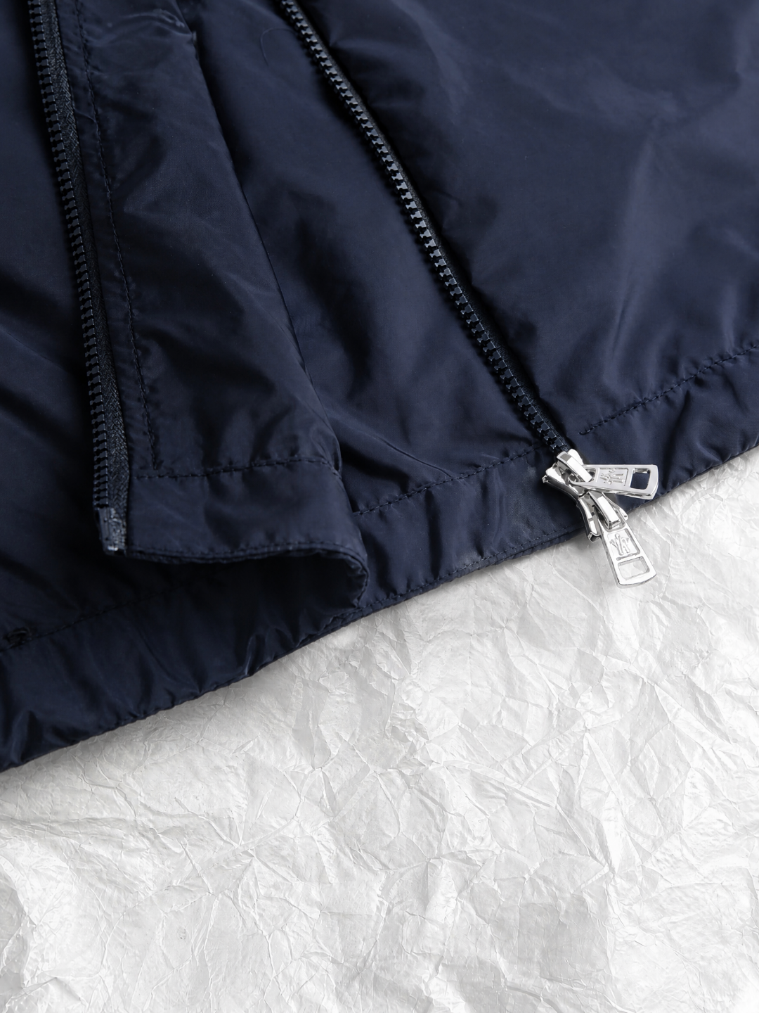Moncler Monc 蒙口连帽防晒夹克