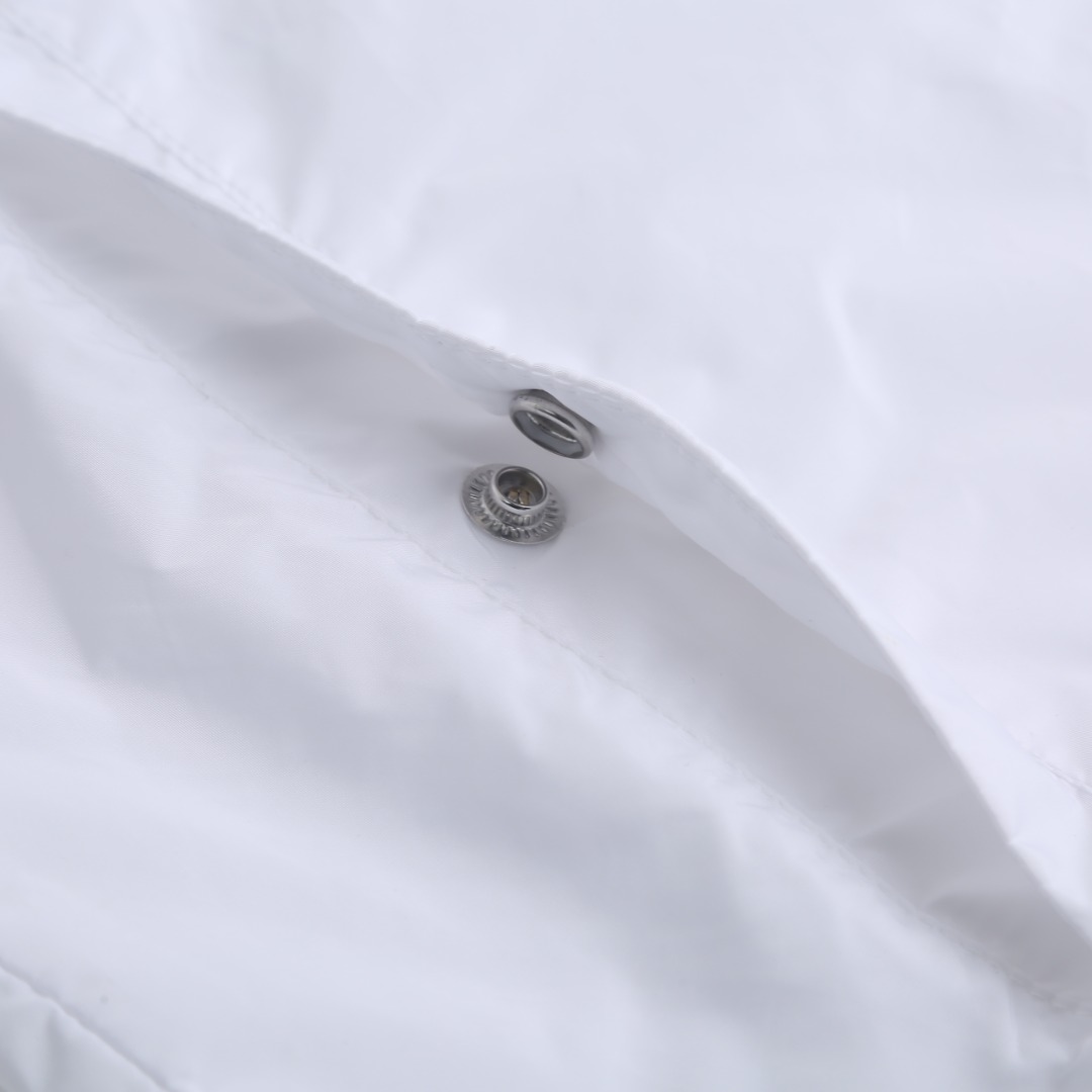 Moncler Monc 蒙口连帽防晒夹克
