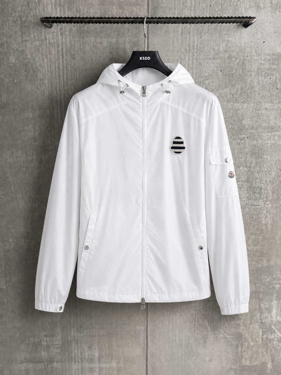 Moncler Monc 蒙口连帽防晒夹克