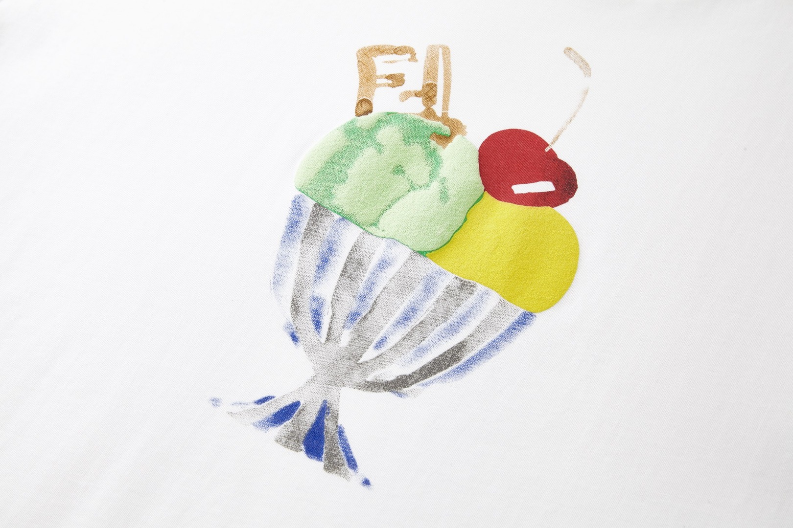 Fendi FEN 夏日冰淇淋发泡印花短袖
