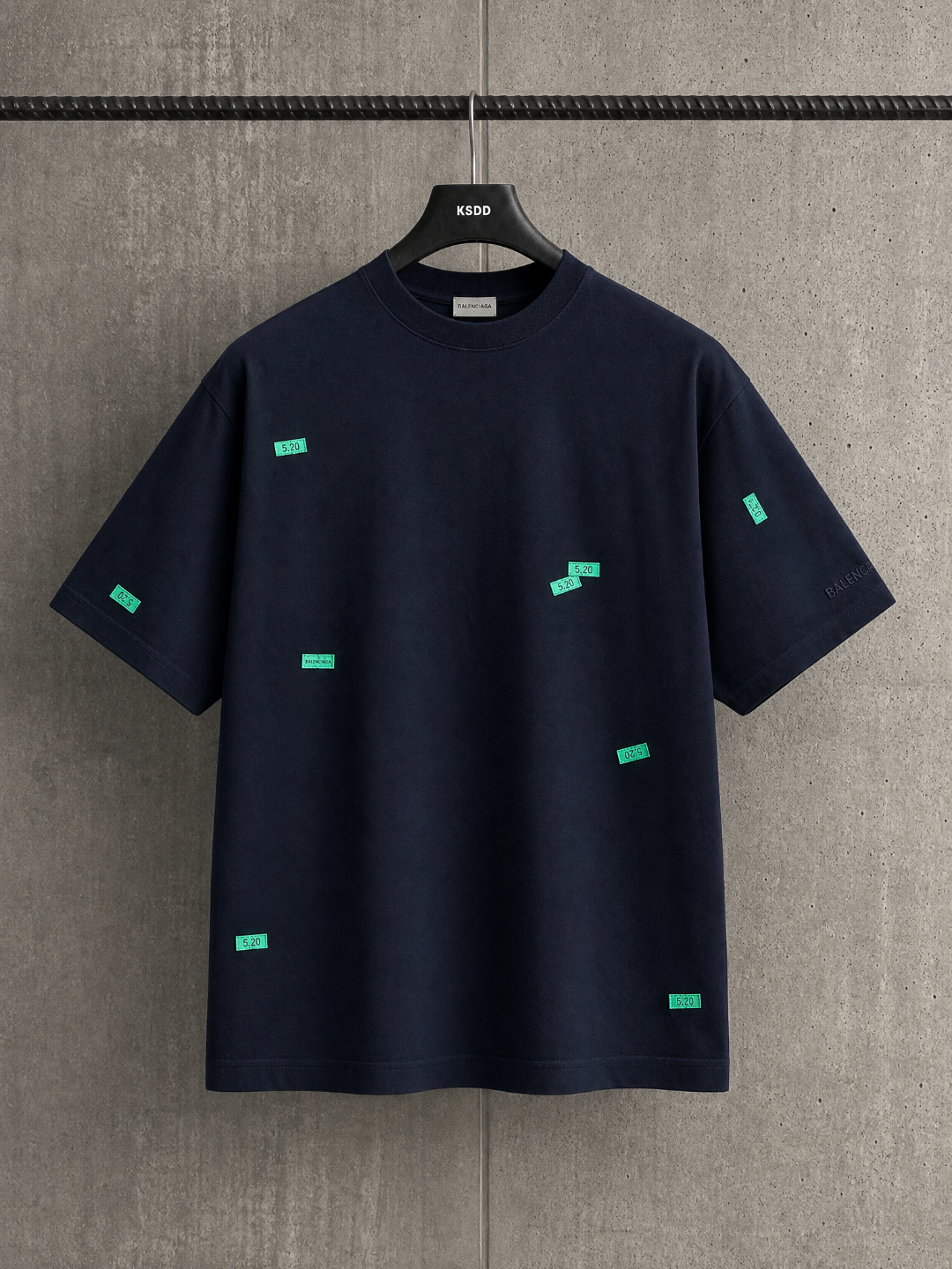 Balenciaga BAL 520 STICKERS 中版型 T 恤
