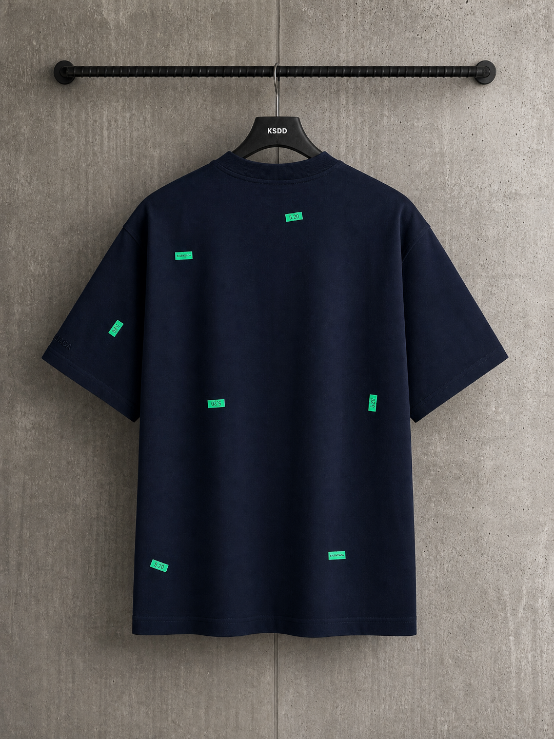 Balenciaga BAL 520 STICKERS 中版型 T 恤