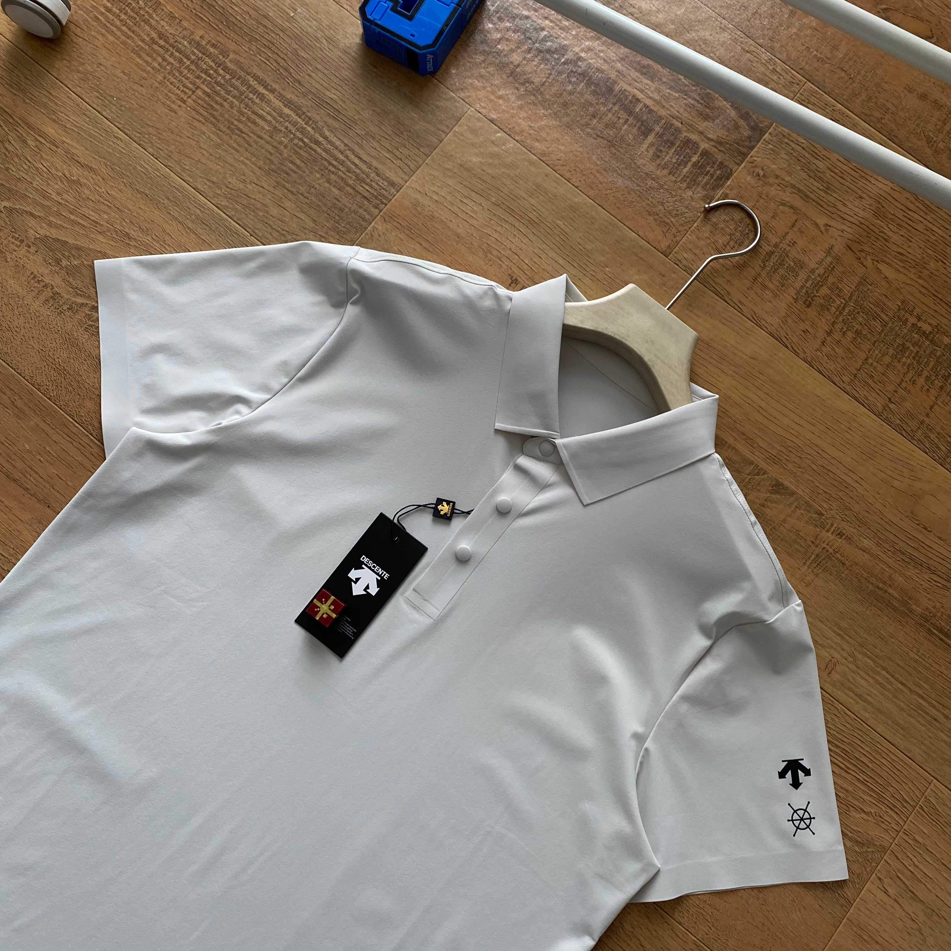 Alternative view of T-Shirt 07120
