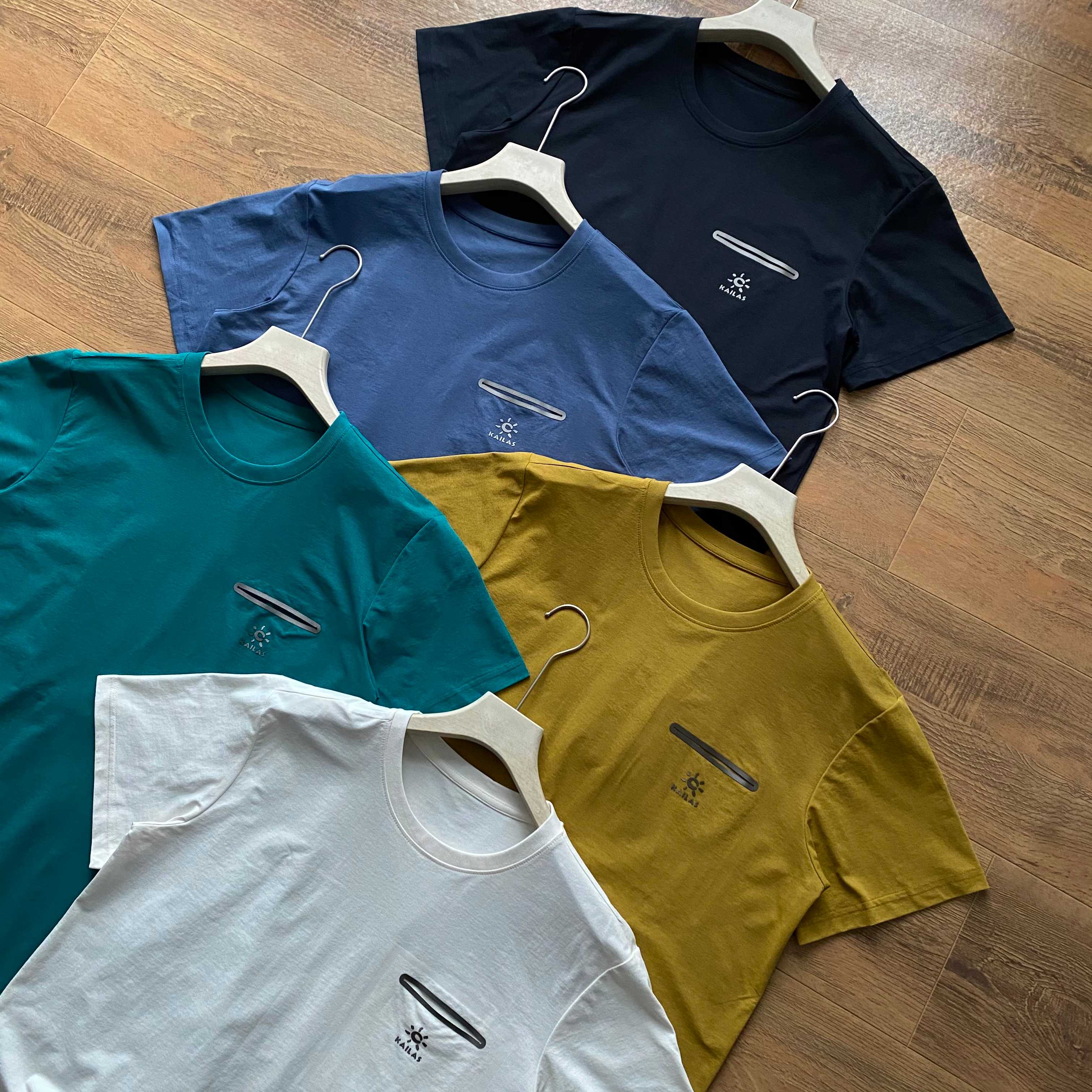 Alternative view of T-Shirt 07119