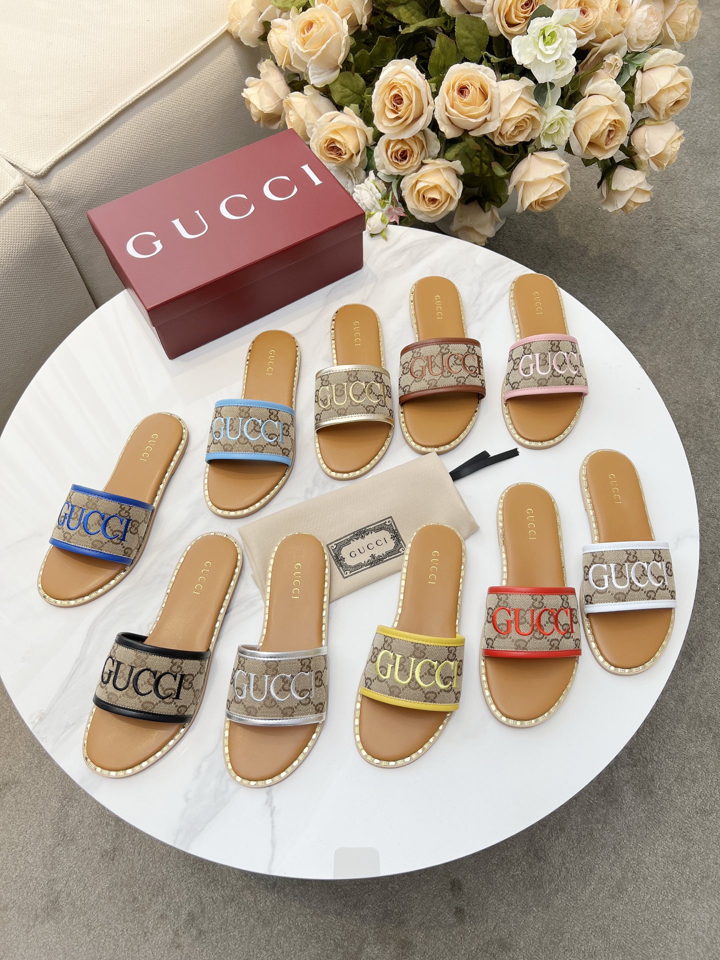 NO:259124,GUCCl, 25 spring and summer new casual women's earth electric embroidered double G sandals, size 35-43, rubber sole, leather sole, slippers, christian louboutin, gucci, slippers19860909GUCCl,25春夏新款休闲女土电绣双G凉拖,35-43码,橡胶底,皮底,拖鞋,christian louboutin,gucci,slippers,Women's Shoes