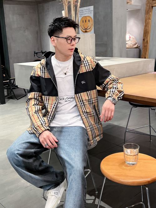 Burberry Men's Spring Jacket - Classic Check, Comfortable, and High-Quality 1 Burberry Men's Spring Jacket - Classic Check, Comfortable, and High-Quality
