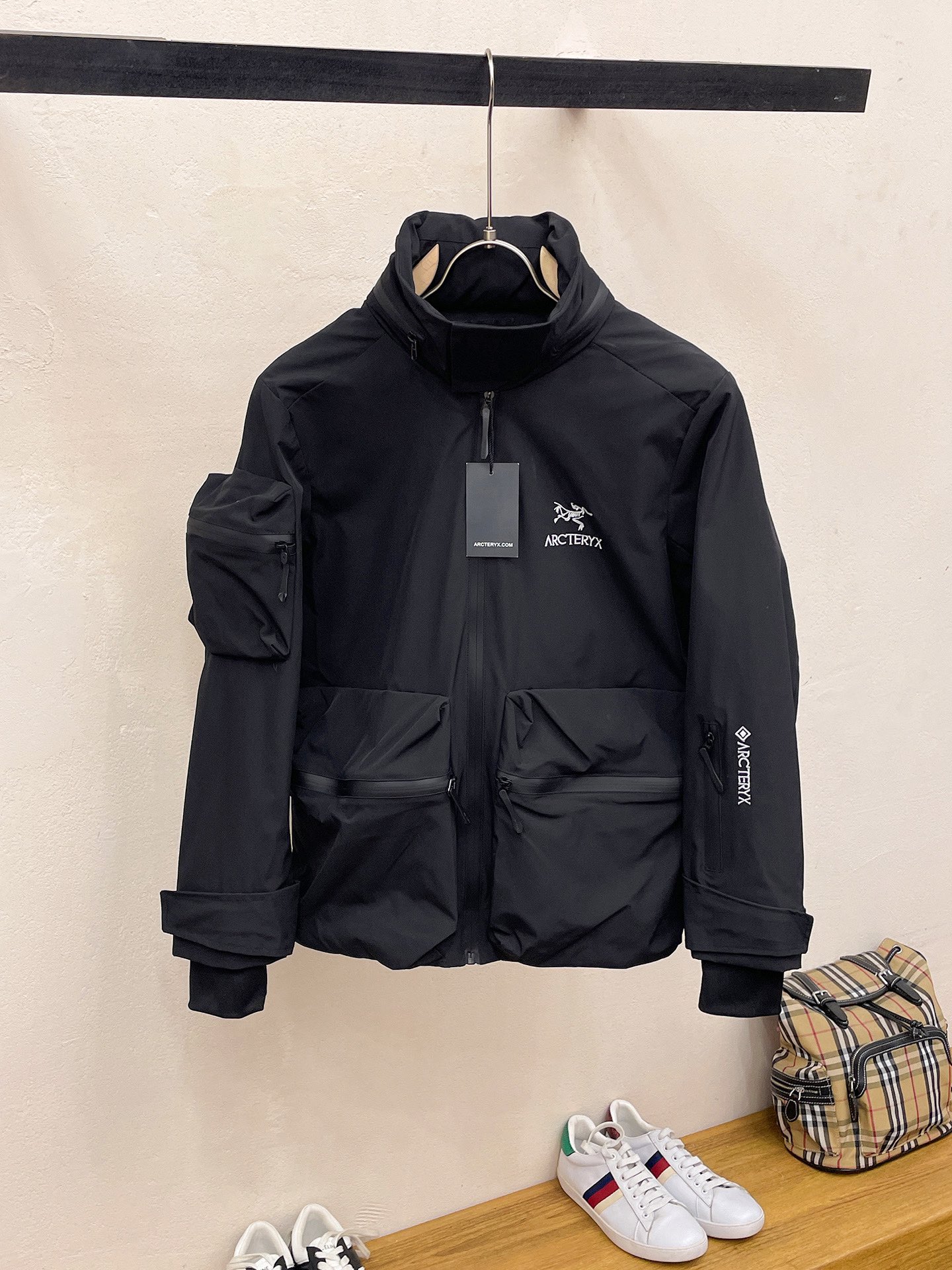 Arc'teryx 2025SS Men's Jacket - Breathable, Comfortable, and High-Quality 2 i1713517096 1971 5