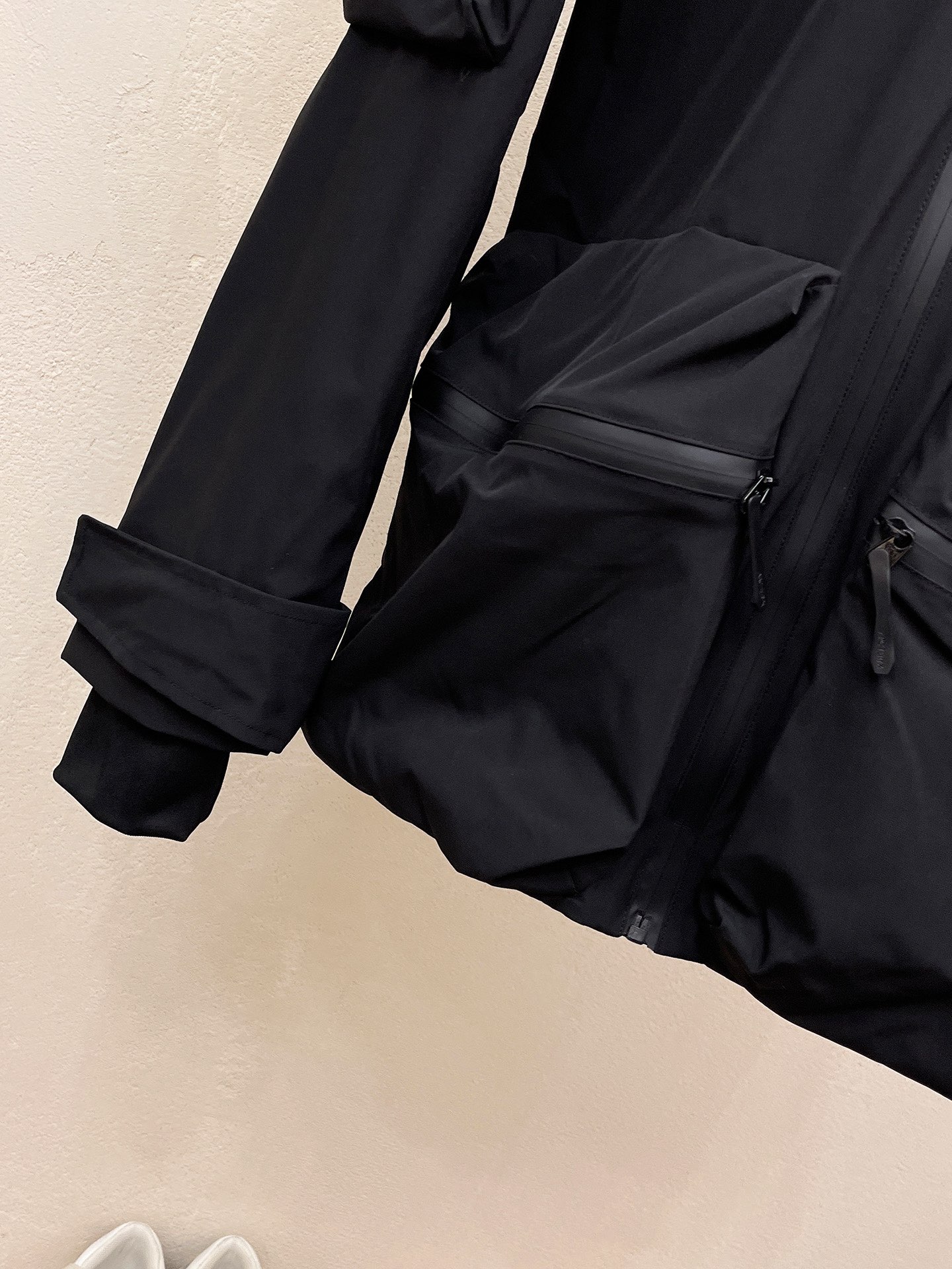 Arc'teryx 2025SS Men's Jacket - Breathable, Comfortable, and High-Quality 9 i1713517096 7070 6