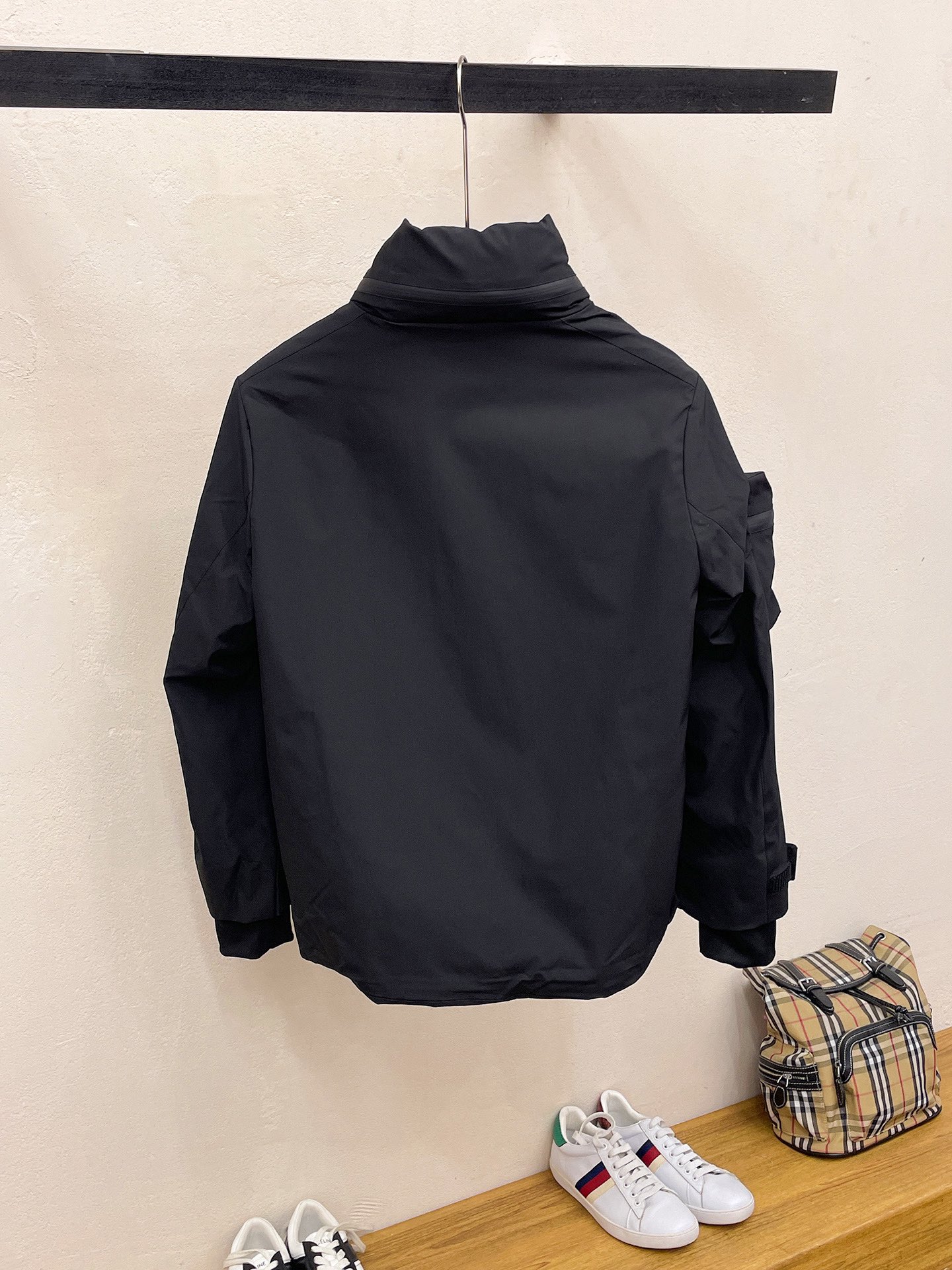 Arc'teryx 2025SS Men's Jacket - Breathable, Comfortable, and High-Quality 3 i1713517097 9199 9