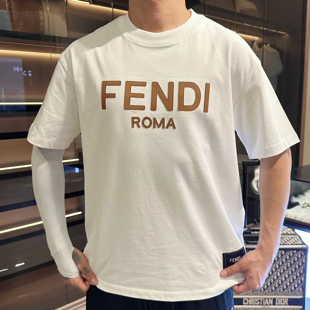 Fendi Kleidung T-Shirt Sommerkollektion Fashion Kurzarm