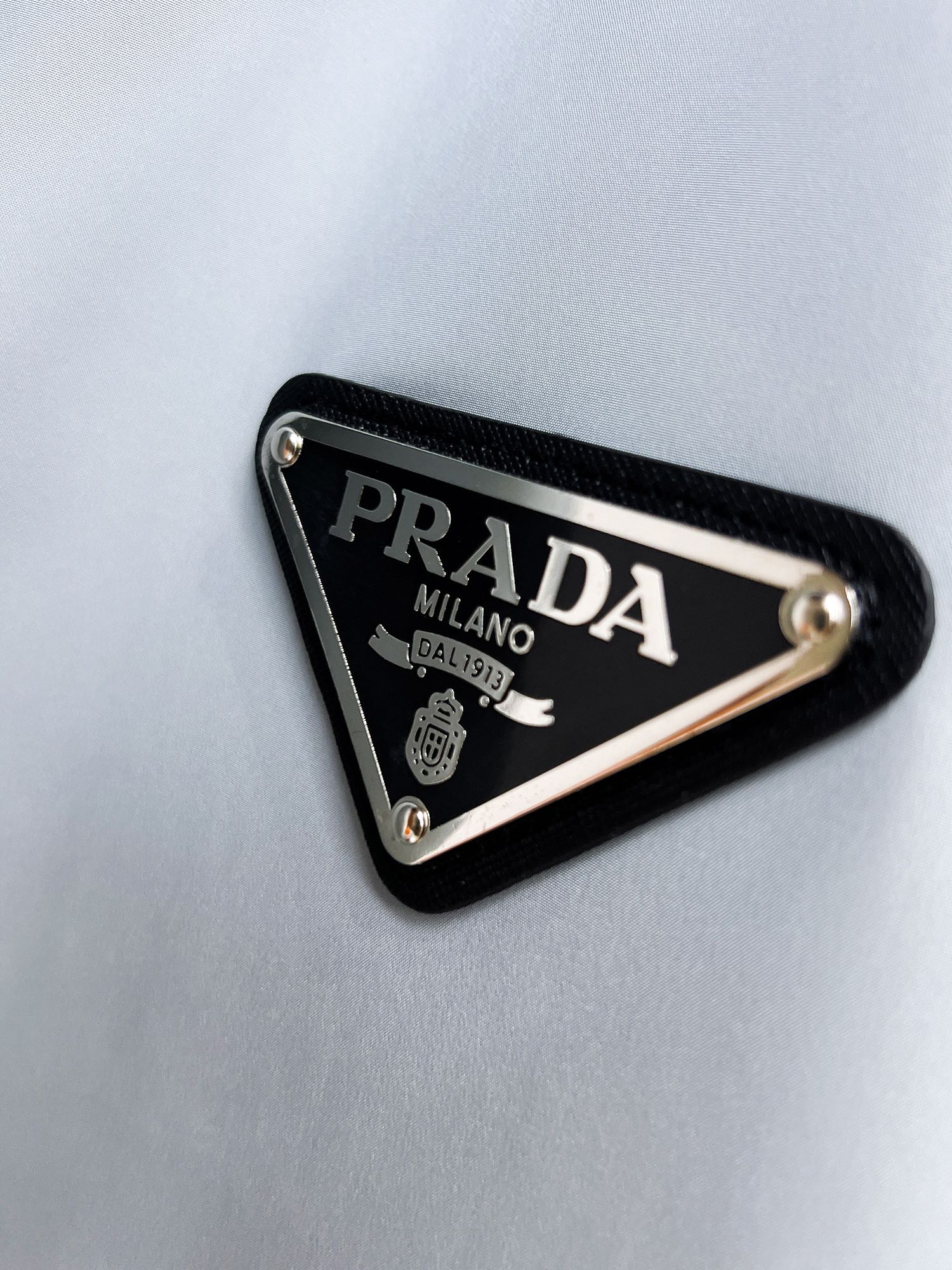 Prada 2025SS Spring Men's Jacket, Premium Quality, Comfortable and Breathable 5 i1725510480 8414 3