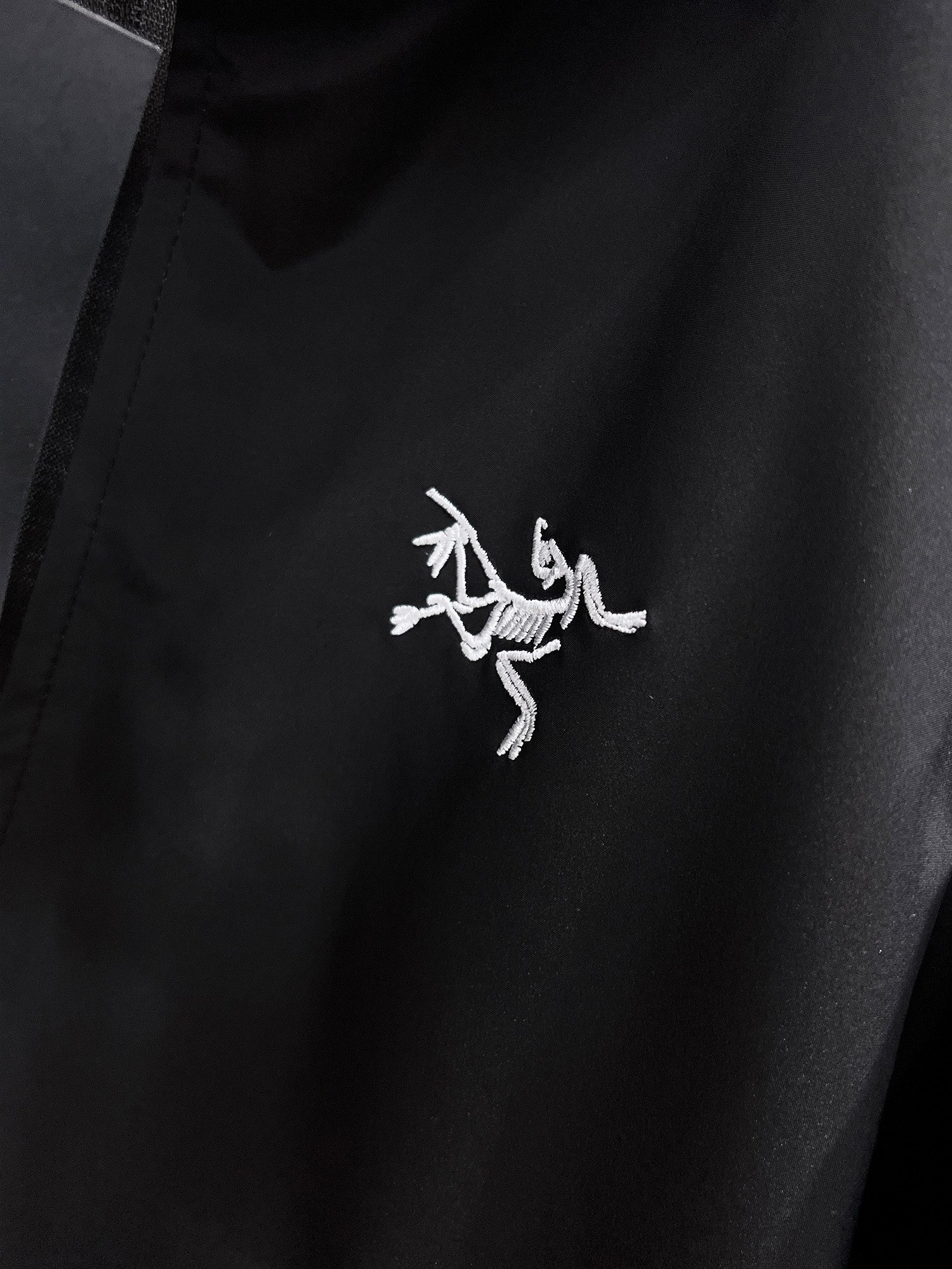 Arc'teryx 2025SS Men's Jacket: Breathable, Comfortable, and High-Quality Design 5 i1725510615 1599 0