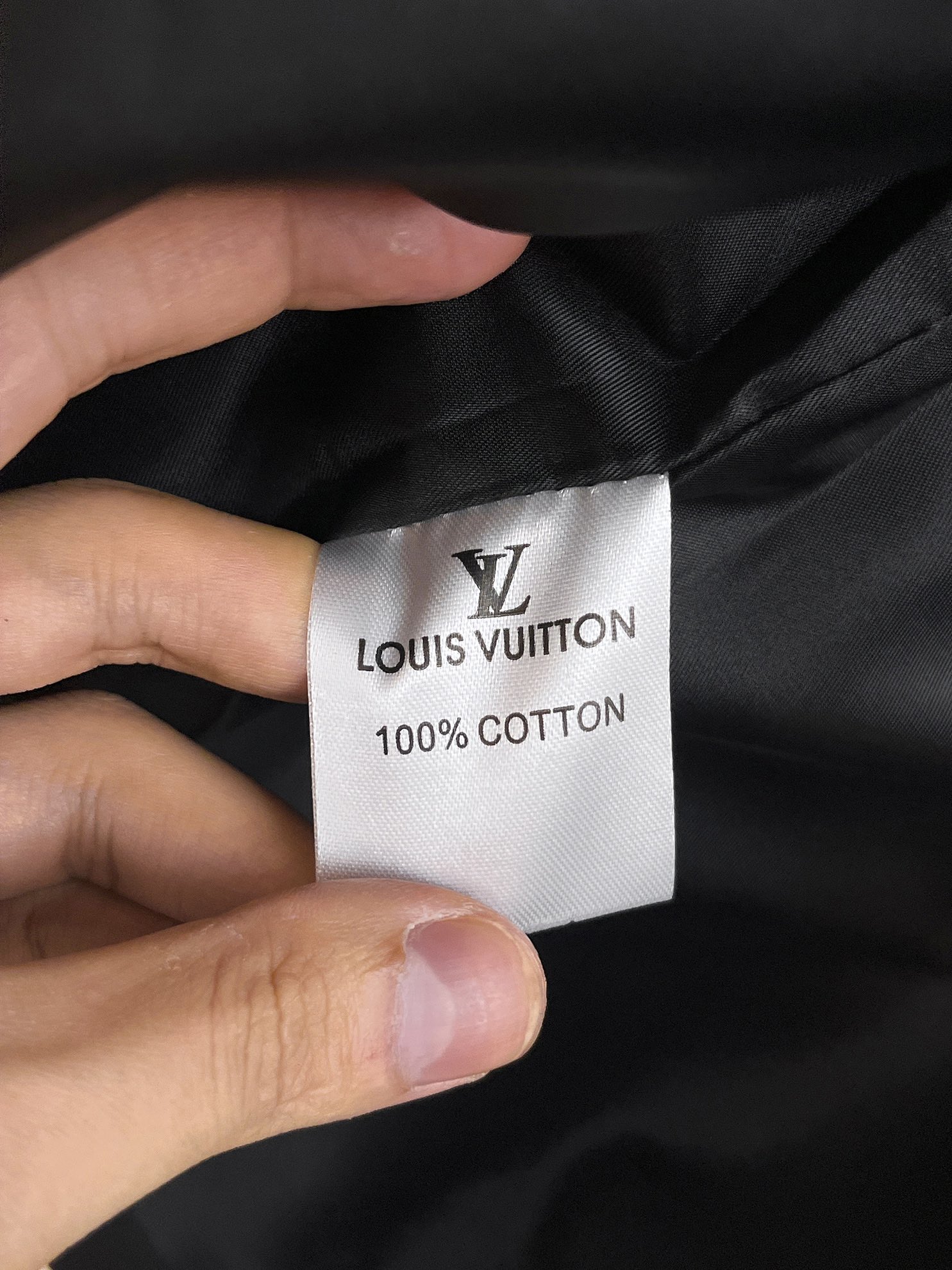 Louis Vuitton 2025SS Men's Reversible Jacket - High-End Quality, Comfortable Fit 9 i1725523977 3310 3