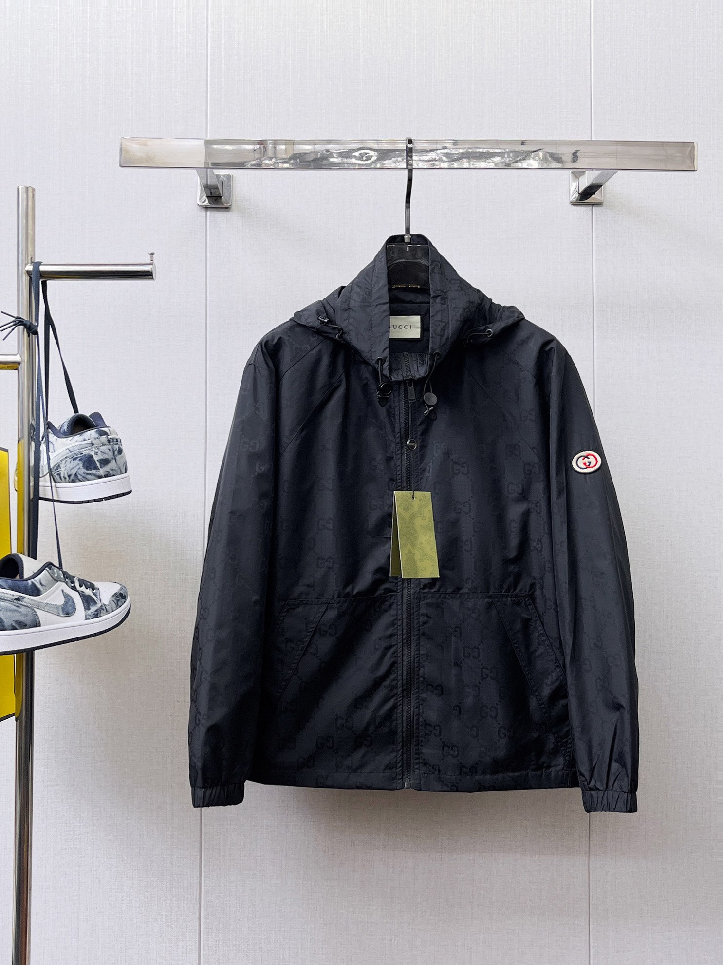 _dwr9sqO305GaimjbxW_J8HGBSvyPq5ToRYa52rw