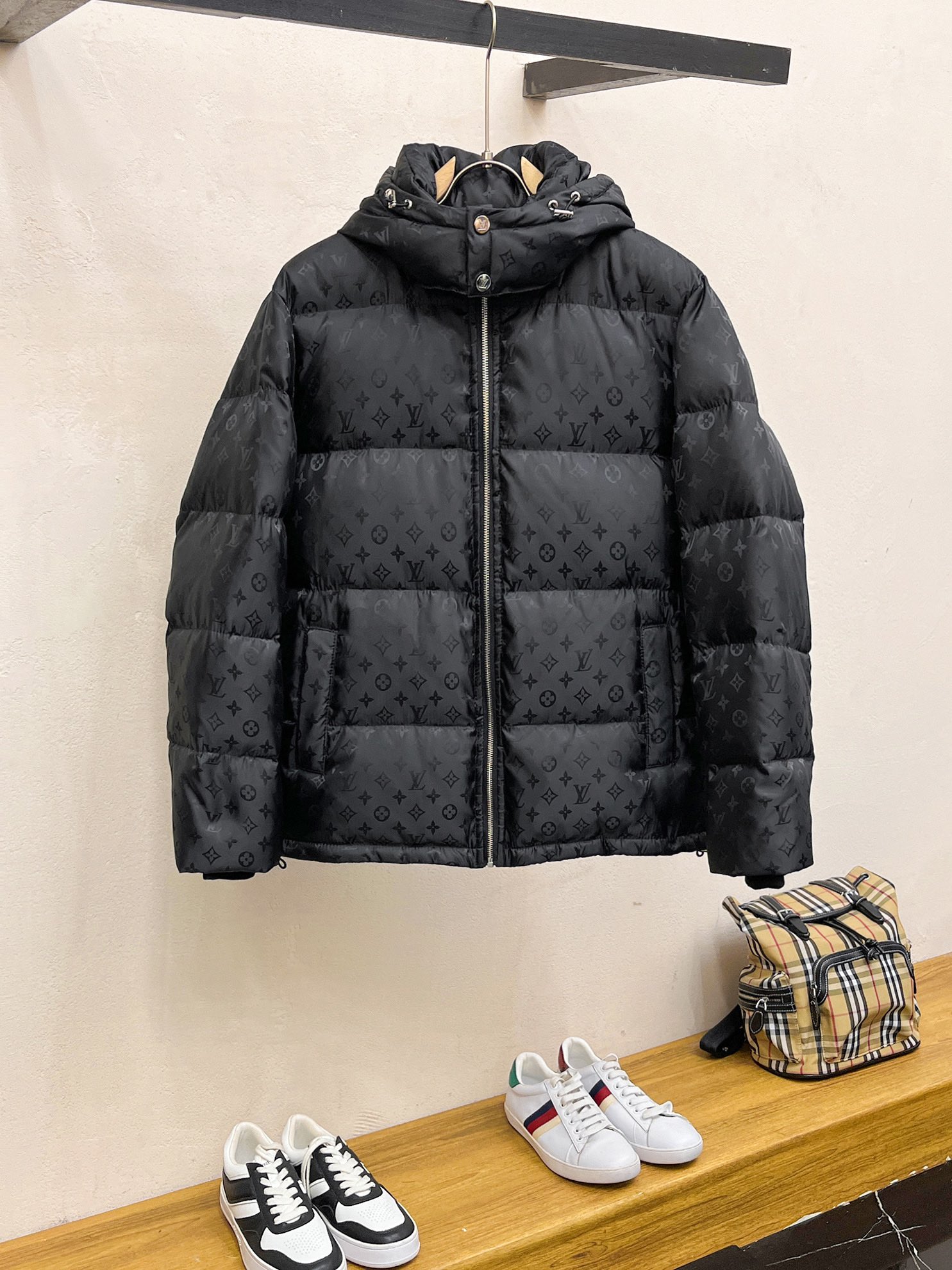 Louis Vuitton Clothing Down Jacket Unisex Fall/Winter Collection