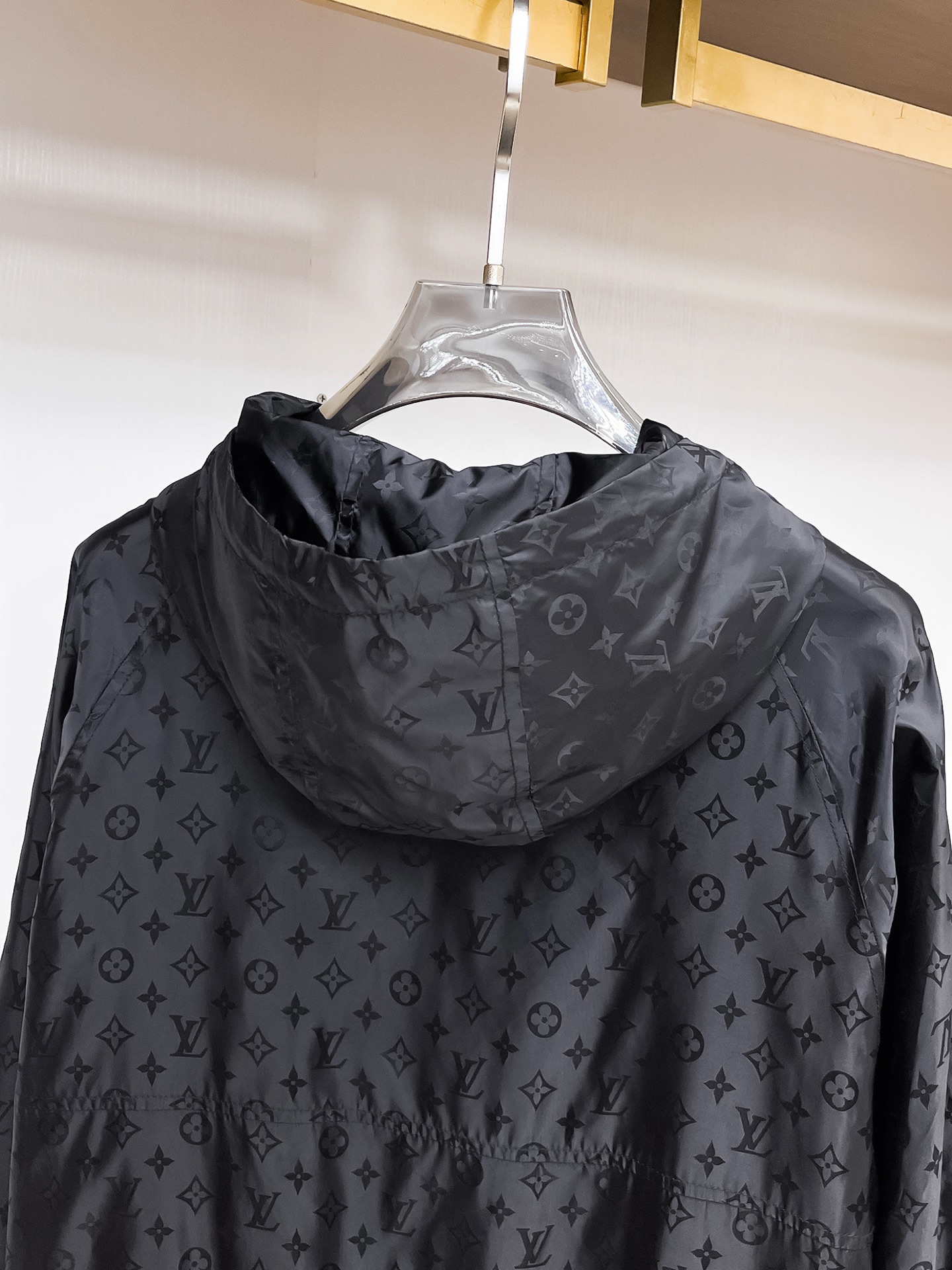 Louis Vuitton 2025SS New Men's Jacket, High-End Fabric, Comfortable to Wear 13 i1738385328461 2567 0 12