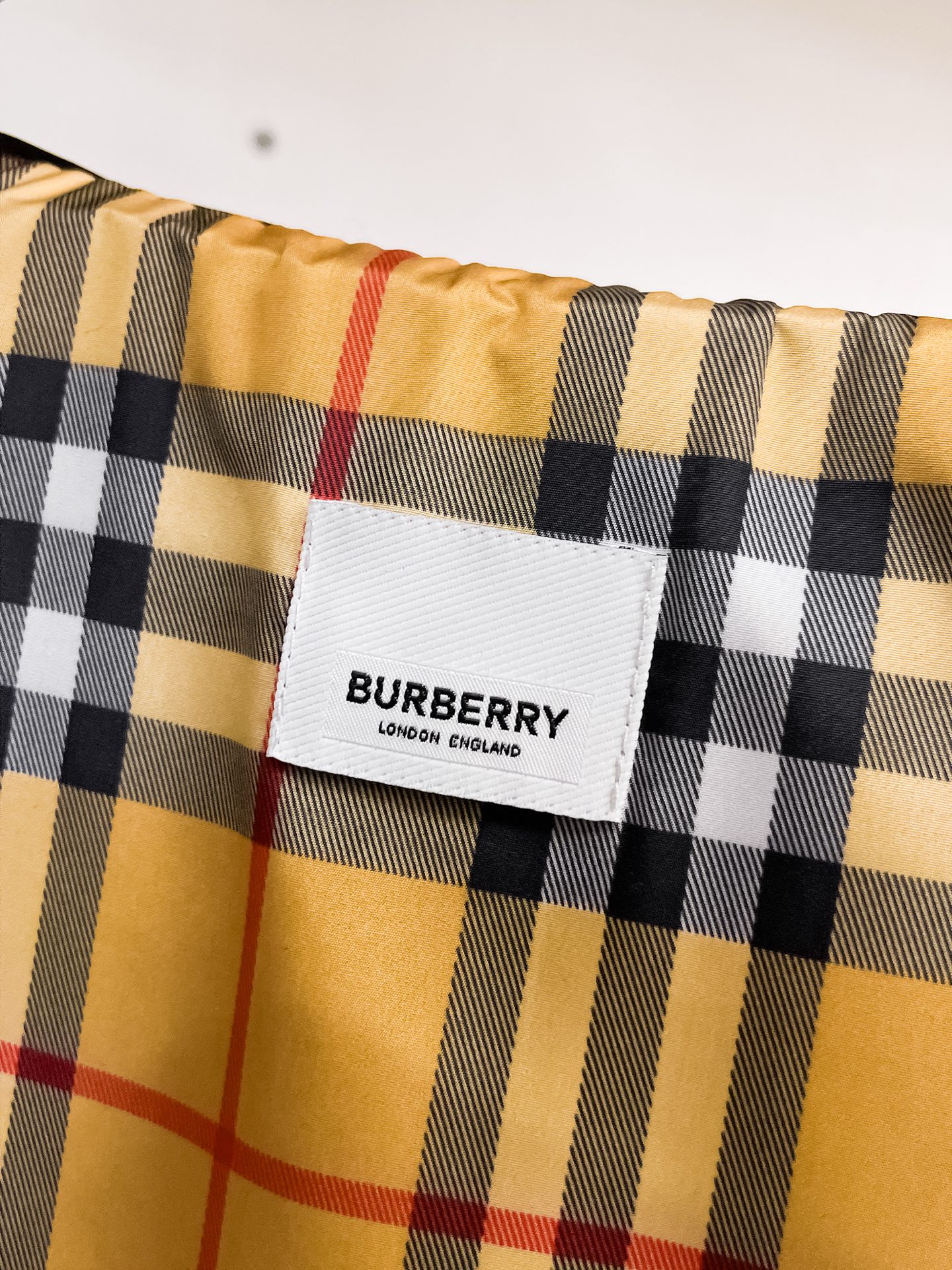 Burberry Men's Spring Jacket 2025 Collection - Premium Quality & Comfort 8 i1738385542945 8157 0 7