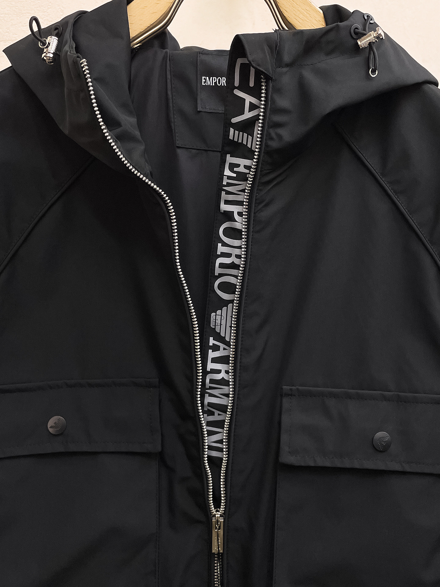 Armani 2025 Spring Men's Black Hooded Jacket, Premium Quality 7 i1738645056142 8612 0 5