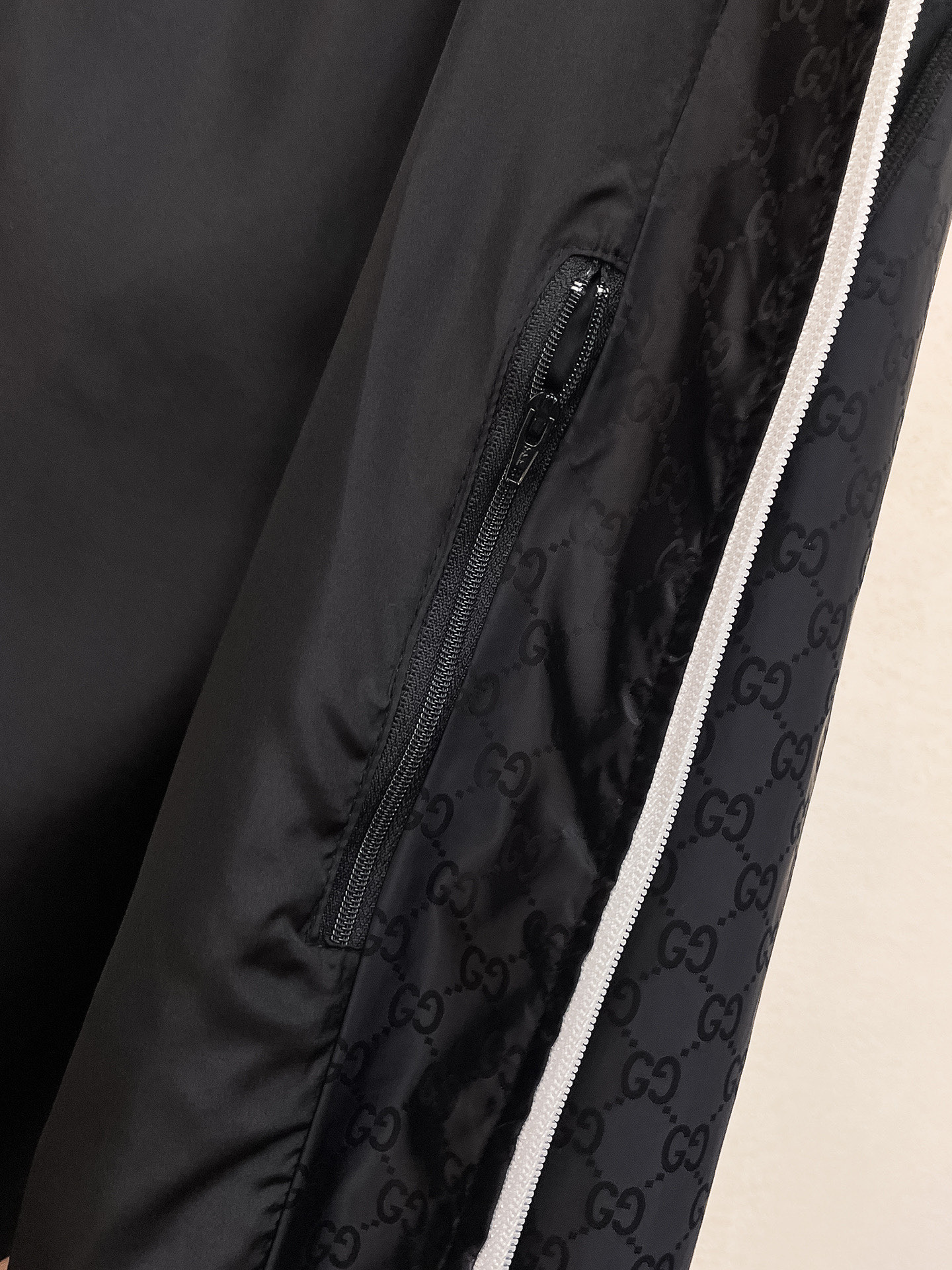 Gucci 2025SS Men's Spring Jacket - High-End Replica with Signature Details 11 i1738645106612 2693 0 9