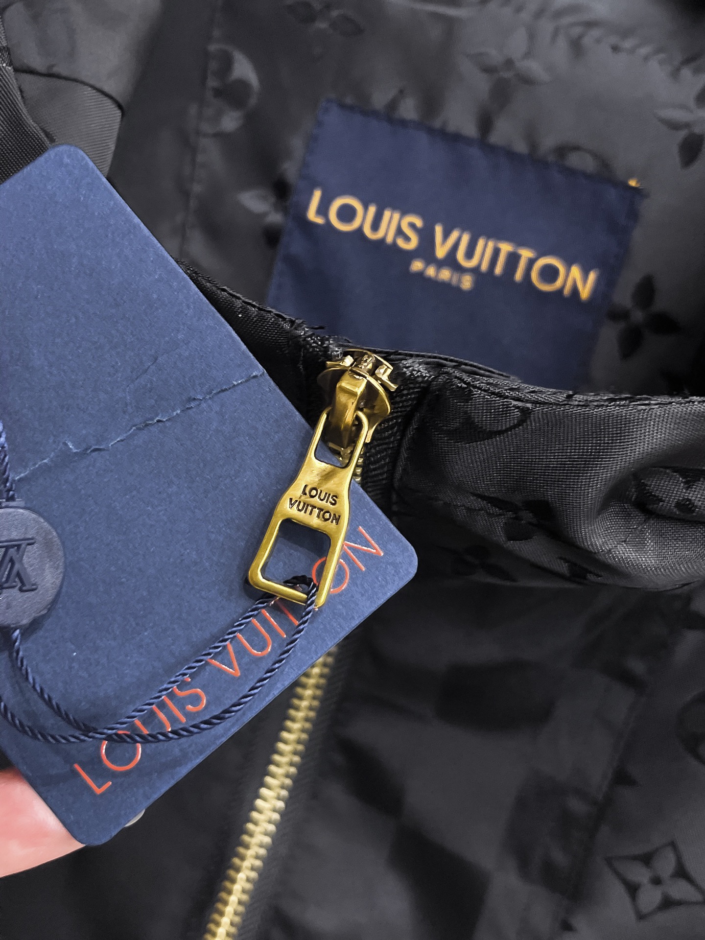 Louis Vuitton 2025SS Men's Monogram Jacket - High-End Quality & Comfort 6 i1740905144616 459 0 4