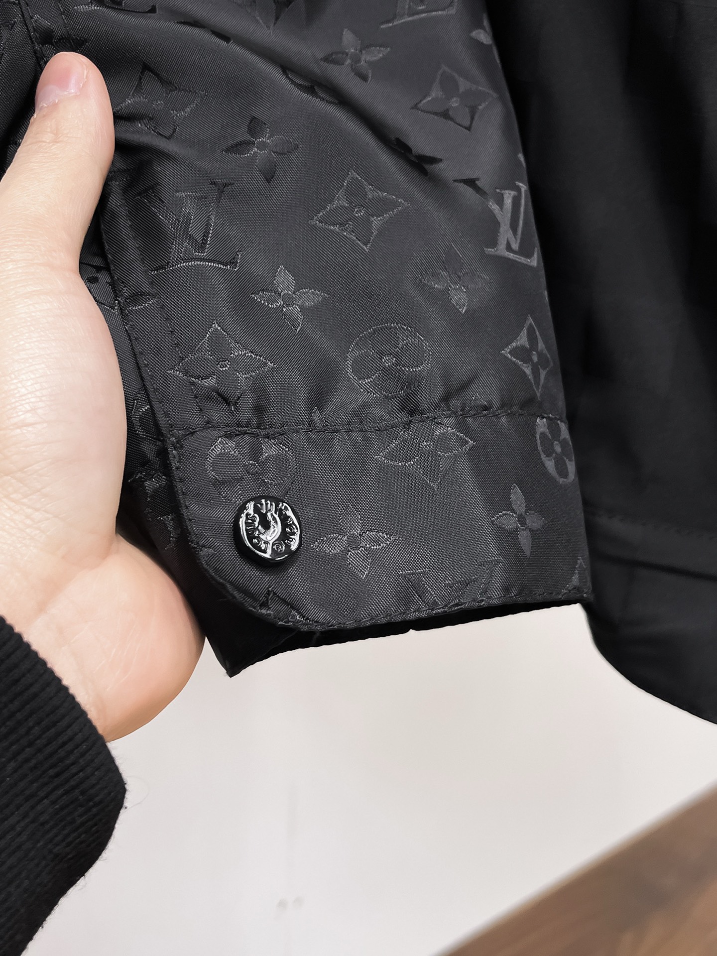 Louis Vuitton 2025SS Men's Monogram Jacket - High-End Quality & Comfort 11 i1740905145396 7881 0 9
