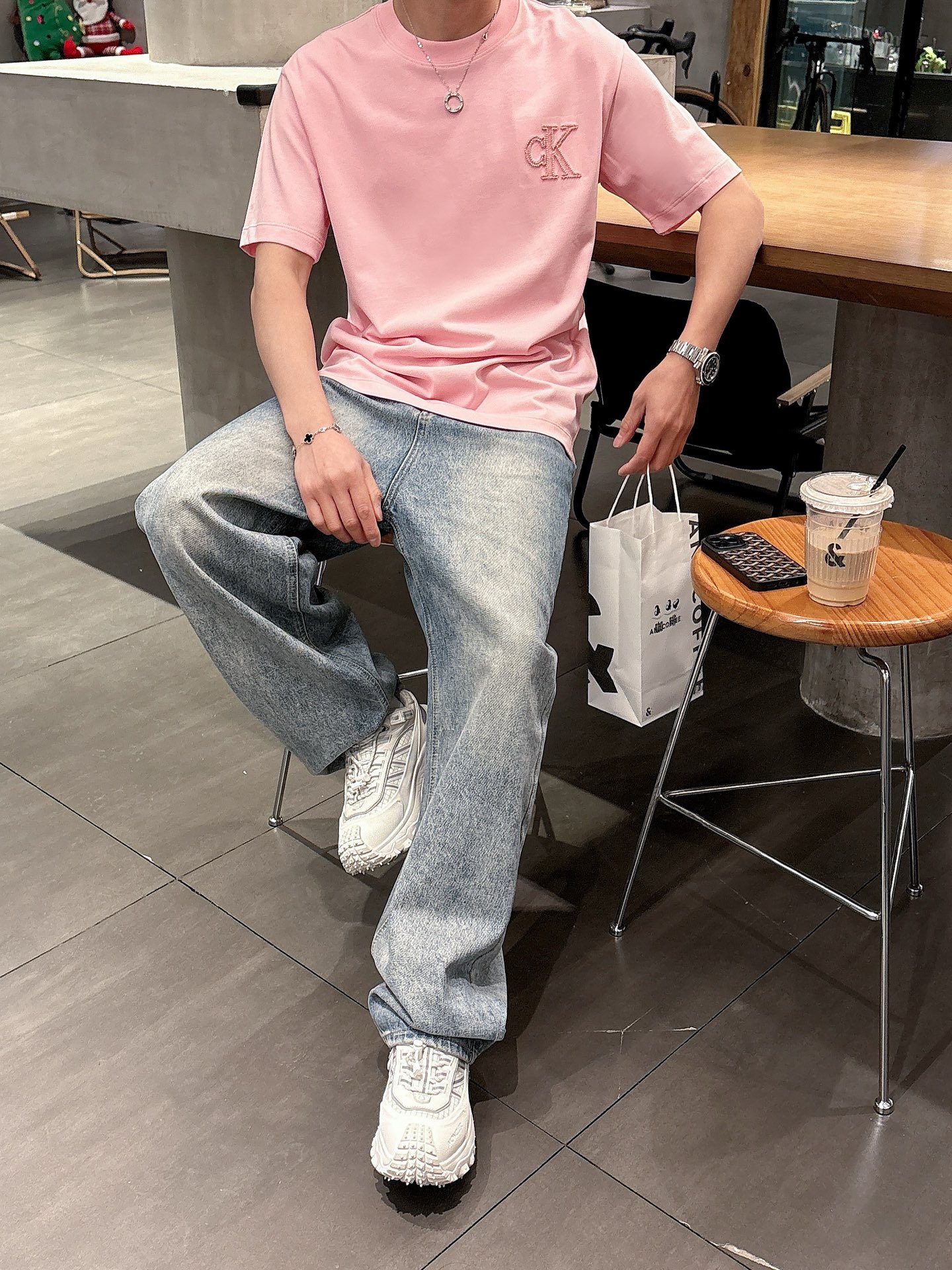 “High-Grade Summer T-Shirts with Original Design and Technology Fabric” - 图片 9