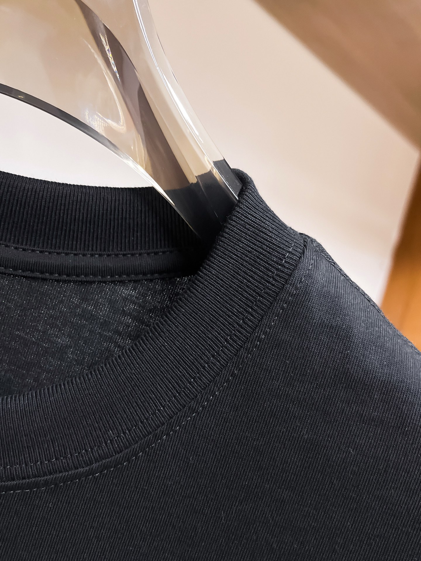 High-Quality Summer T-Shirts with Original Technology Fabric and Custom Hardware - 图片 5