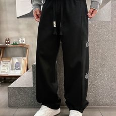 🏊 纪梵希 🆕2025秋冬新款休闲裤!官网同步发售。品牌经典LOGO休闲裤 ,定制面料,舒适度 🏊 纪梵希 🆕2025秋冬新款休闲裤!官网同步发售。品牌经典LOGO休闲裤 ,定制面料,舒适度