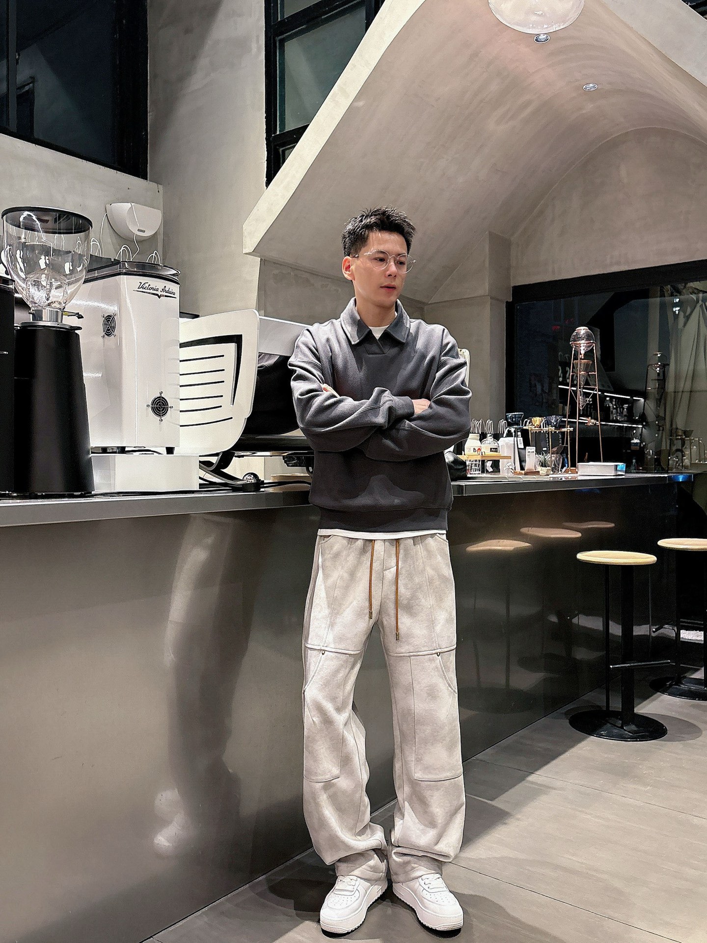 🌾 LV 🆕2025秋冬新款休闲裤！官网同步发售。品牌经典LOGO休闲裤 ，定制面料，舒适度极好，手触感