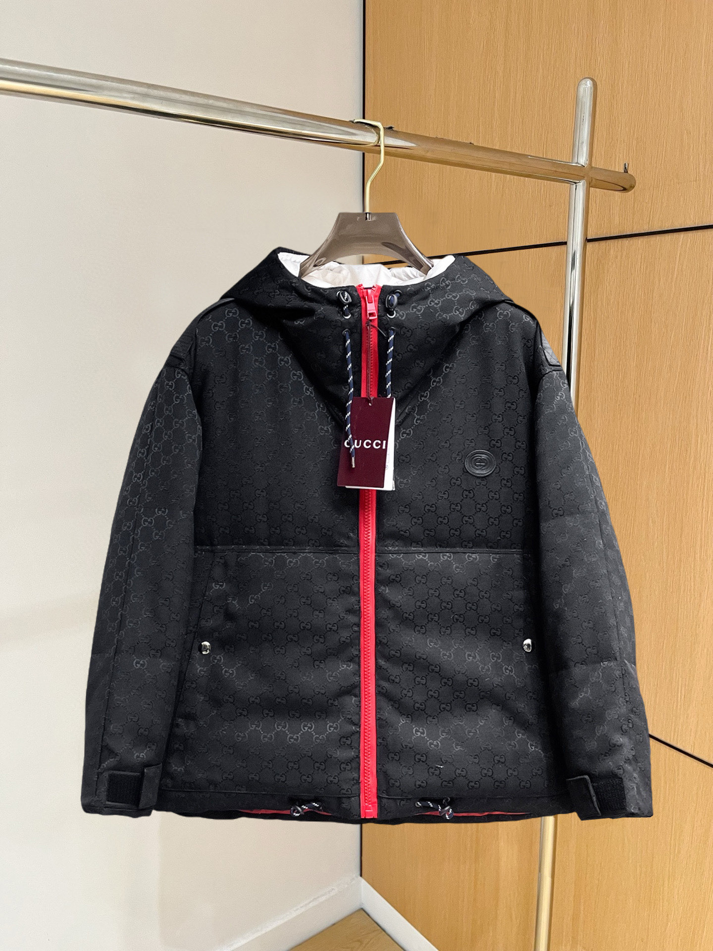 _dii9s5_-G5vl8zfXv65OliCIHEA31V7LriD0ihA