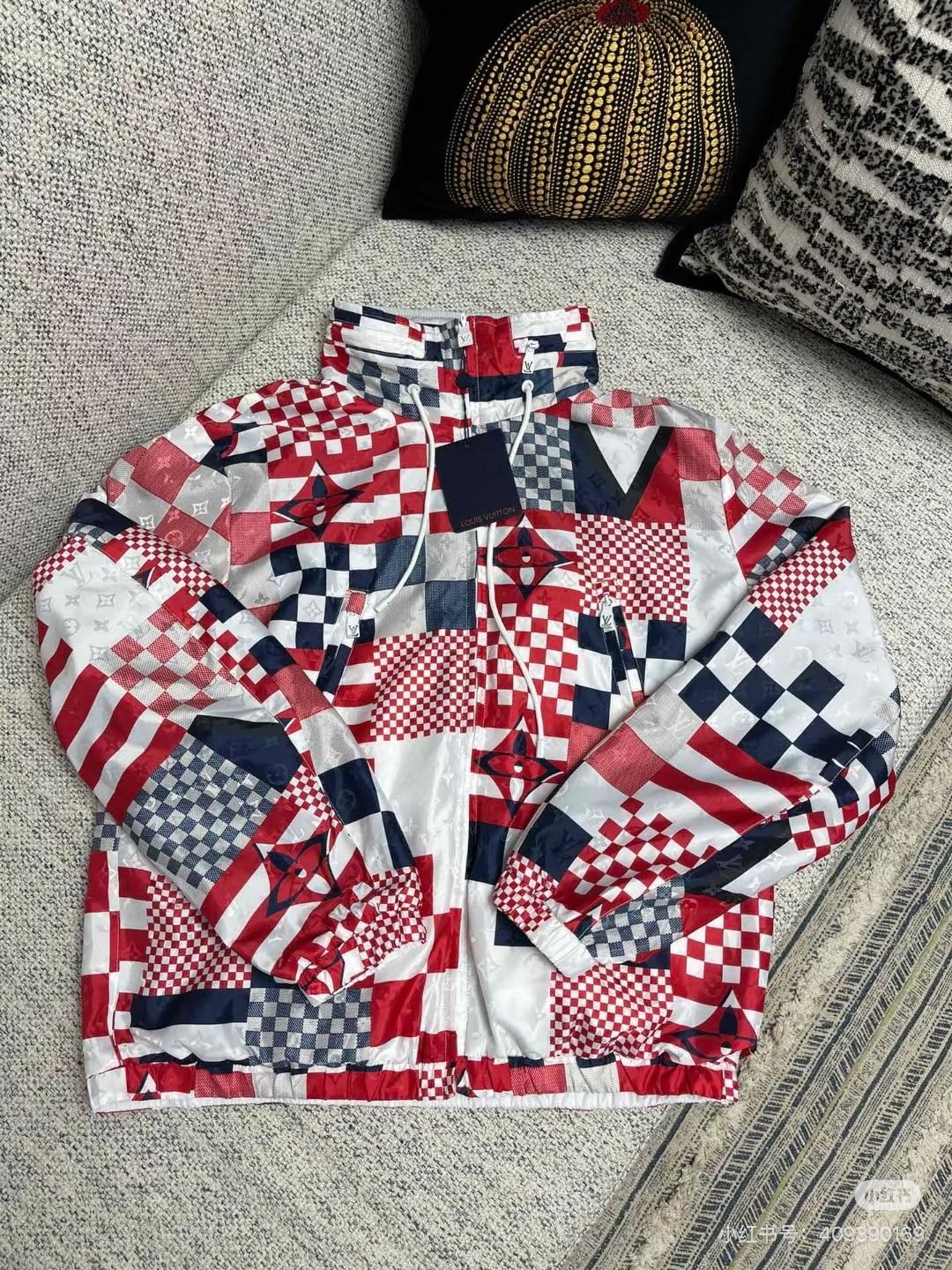 _dxe9s71Ejn9NqWtIY6uwrdtvWp8fG9nJYp_i6HA