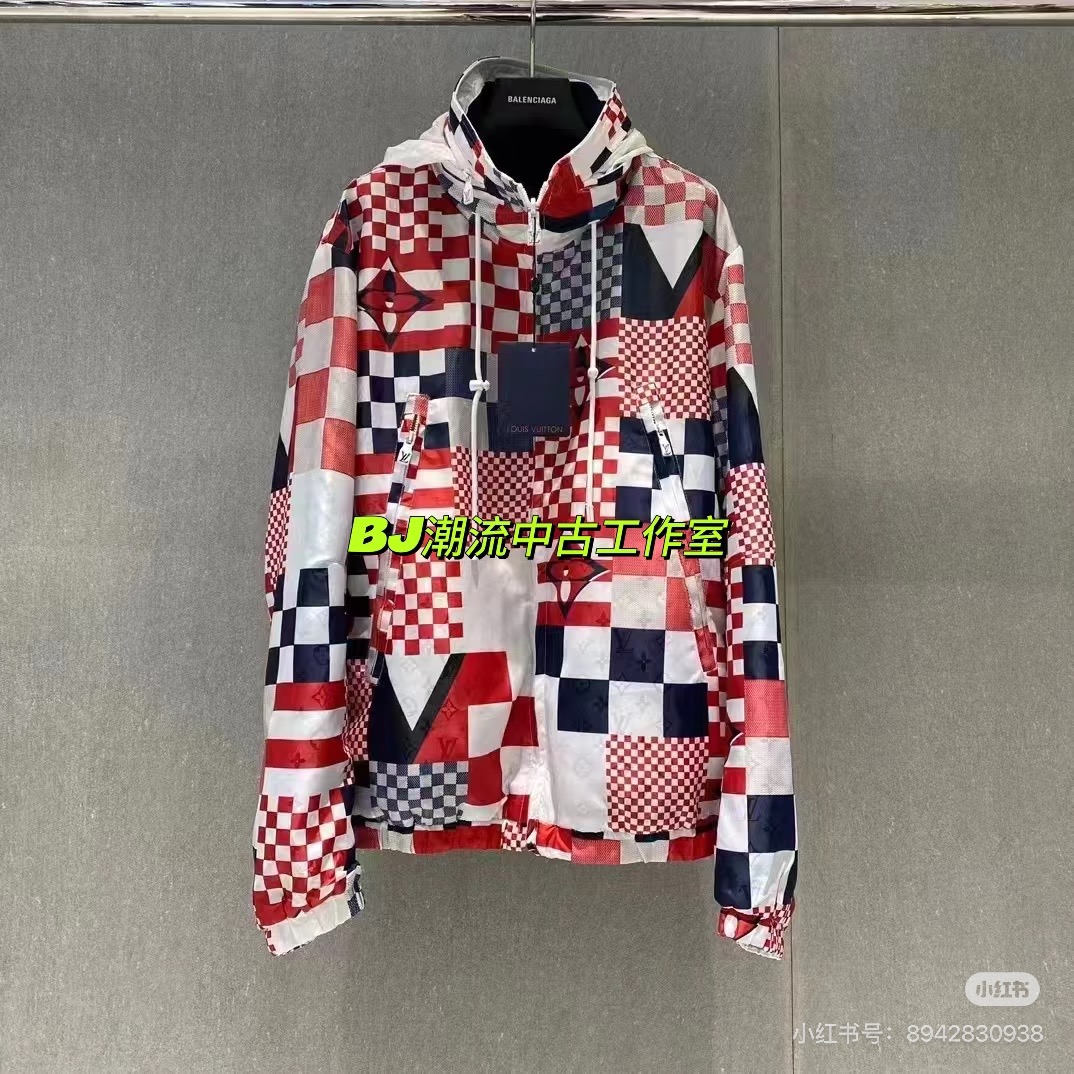 _dbr9sHBATEJh_yYZd47C-6Y1LUhInCE8MH5Jo-A