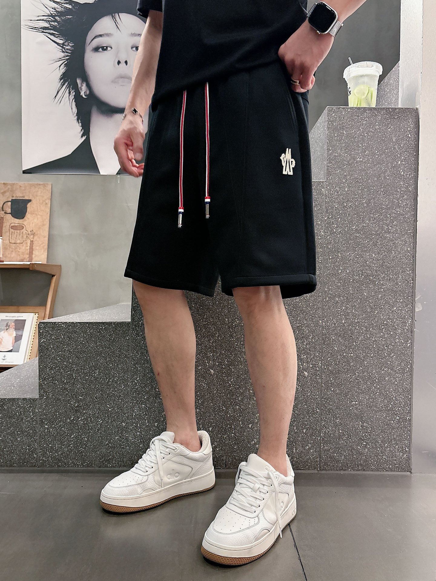 蒙口   三标齐全    2026夏季新款男士休闲短裤，高级定制面料透气面料 透气弹力舒适度极高，细节无