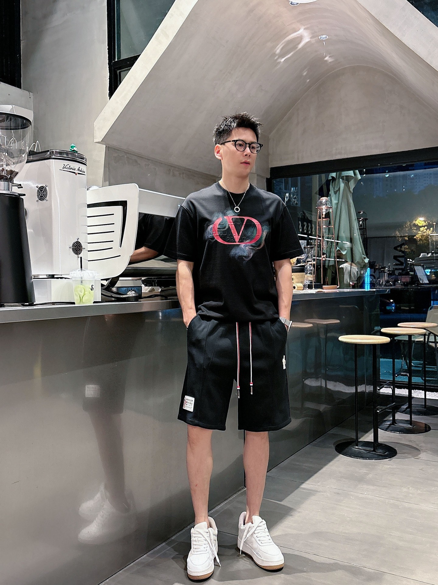 蒙口   三标齐全    2026夏季新款男士休闲短裤，高级定制面料透气面料 透气弹力舒适度极高，细节无