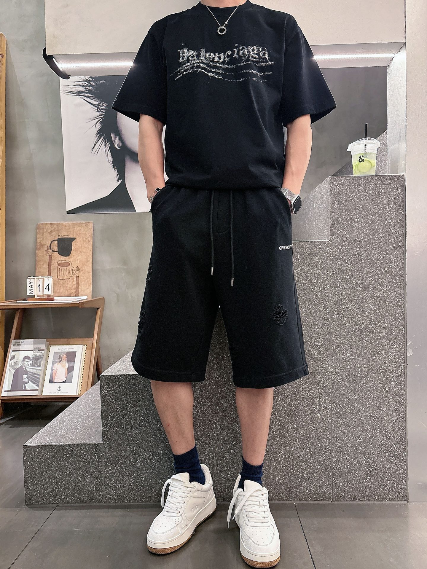 纪梵希  三标齐全    2026夏季新款男士休闲短裤，高级定制面料透气面料 透气弹力舒适度极高，细节无