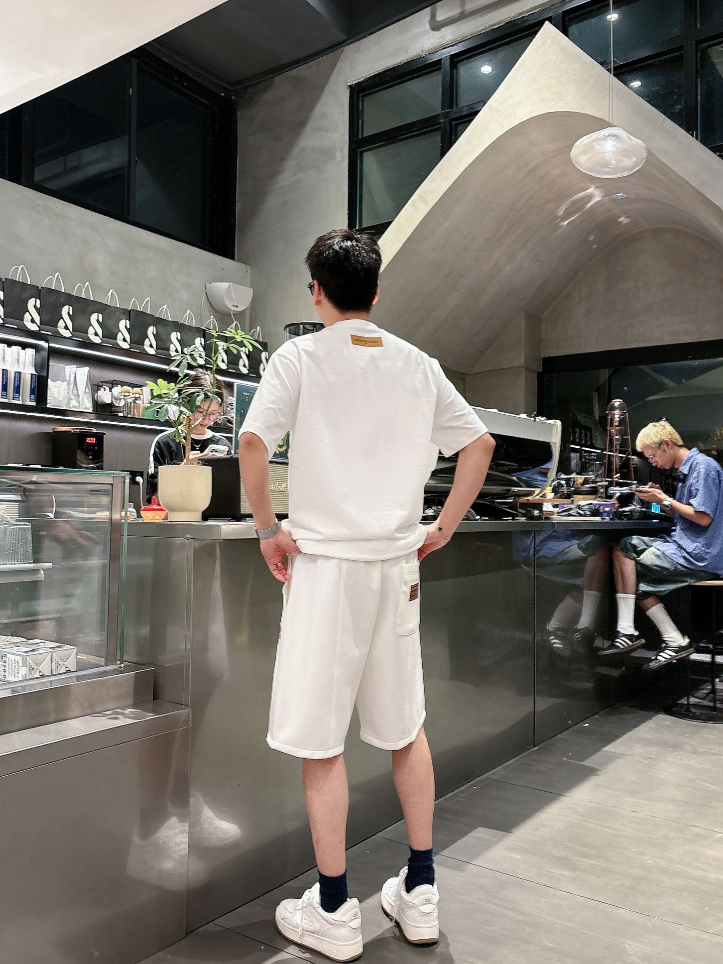 LV 三标齐全    2026夏季新款男士休闲短裤，高级定制面料透气面料 透气弹力舒适度极高，细节无可挑