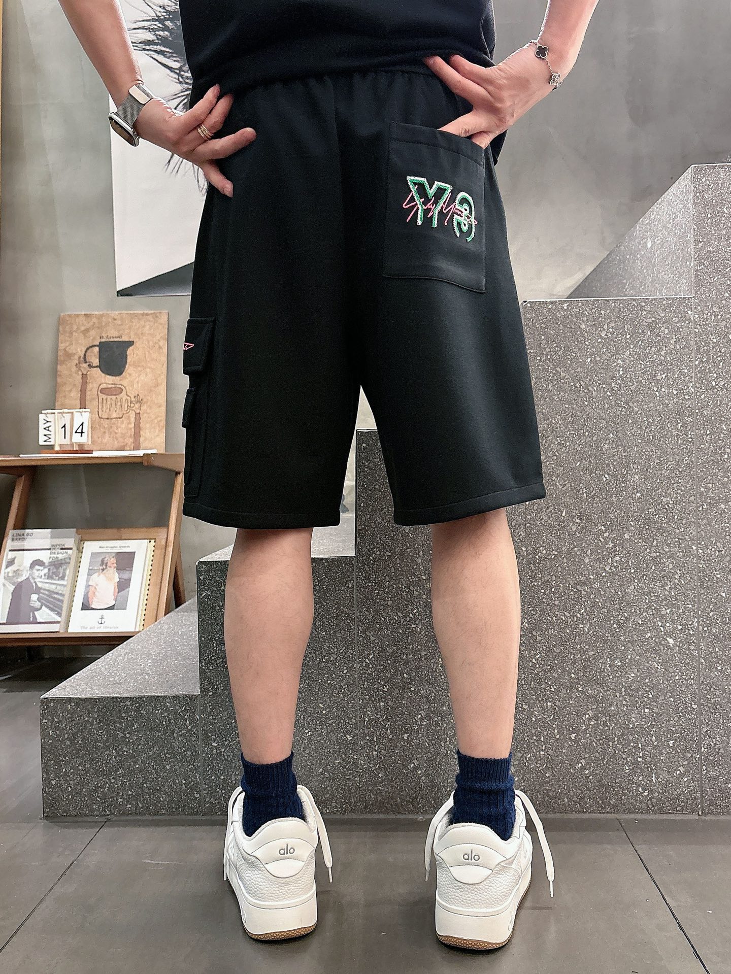Y3 三标齐全    2026夏季新款男士休闲短裤，高级定制面料透气面料 透气弹力舒适度极高，细节无可挑