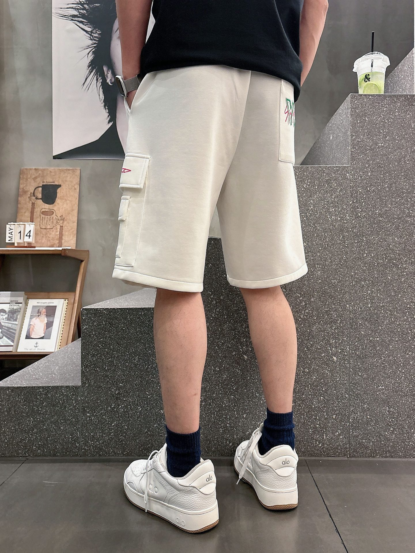 Y3 三标齐全    2026夏季新款男士休闲短裤，高级定制面料透气面料 透气弹力舒适度极高，细节无可挑